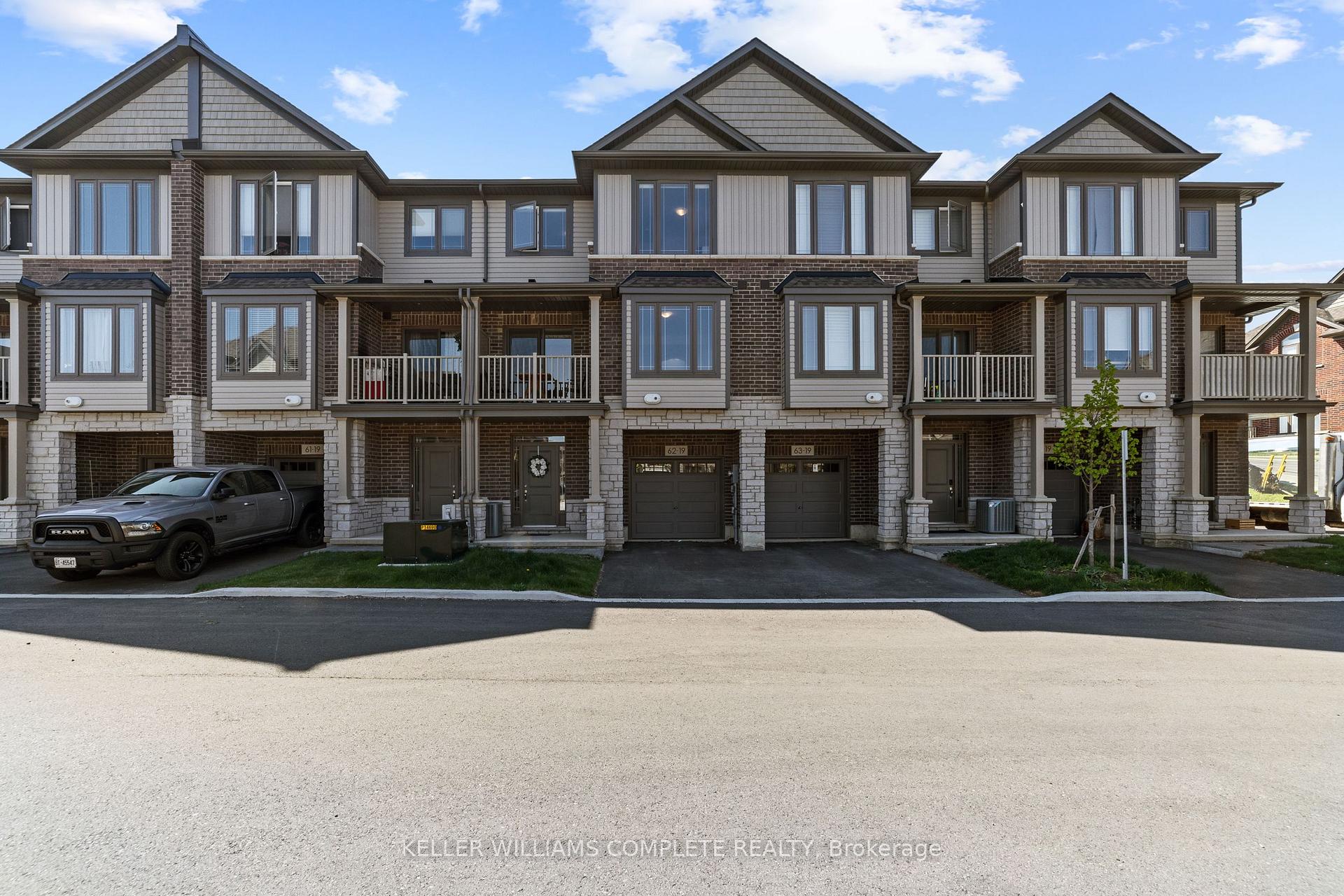 Photo 1 of Unit 62, 19 Picardy Drive, Hamilton, Stoney Creek Mountain — HOMEH