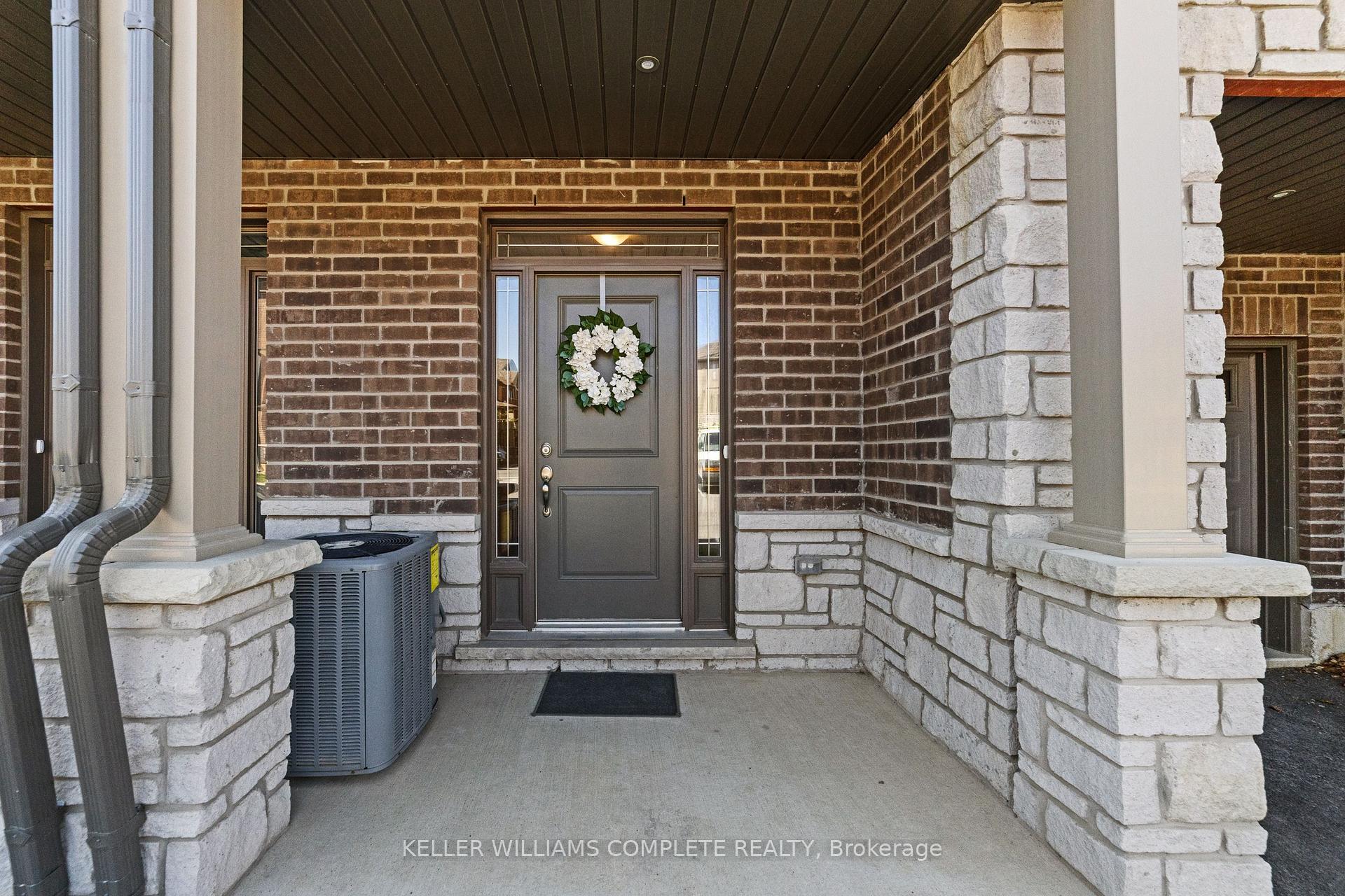 Photo 2 of Unit 62, 19 Picardy Drive, Hamilton, Stoney Creek Mountain — HOMEH