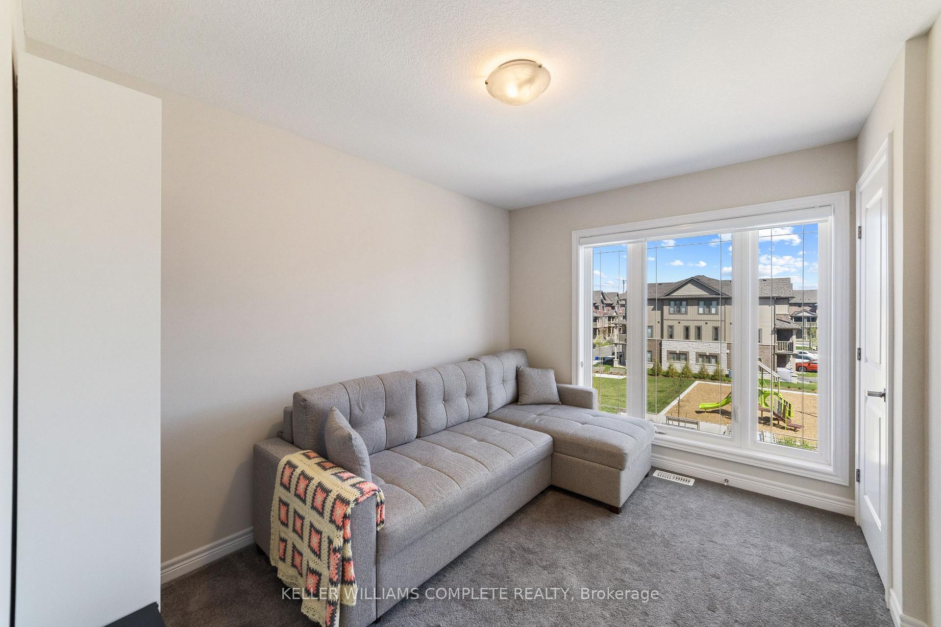 Photo 9 of Unit 62, 19 Picardy Drive, Hamilton, Stoney Creek Mountain — HOMEH