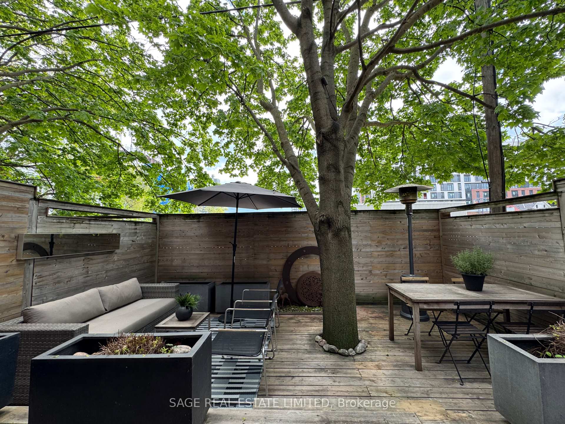 Photo 32 of 35A Spruce Street, Toronto, Cabbagetown-South St. James Town — HOMEH