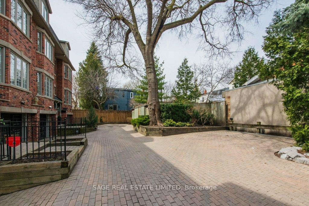 Photo 36 of 35A Spruce Street, Toronto, Cabbagetown-South St. James Town — HOMEH