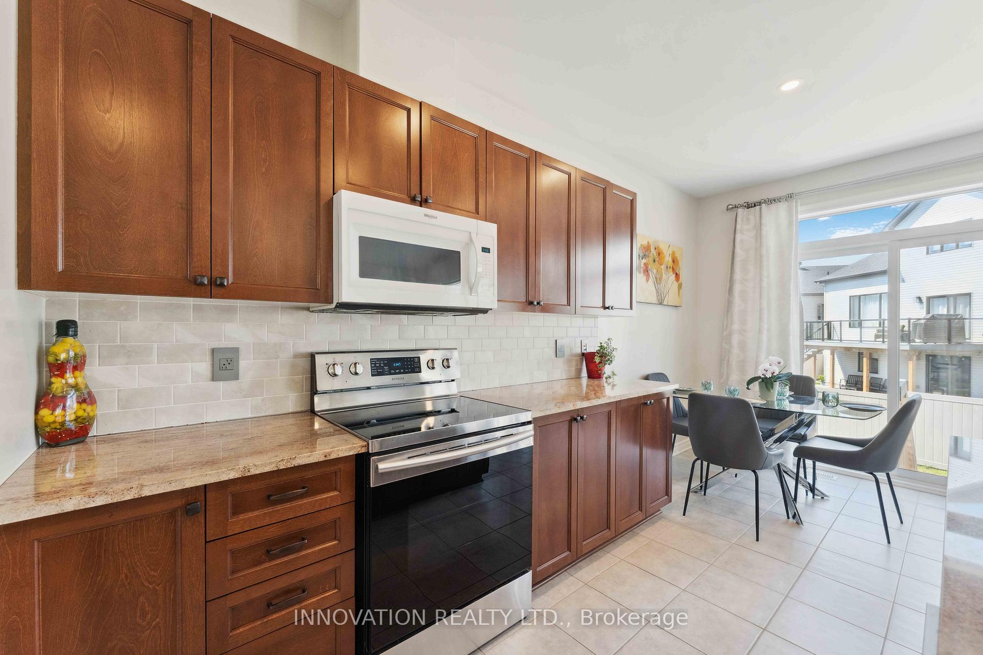 Photo 35 of 700 Parade Drive, Ottawa, Stittsville (South) — HOMEH