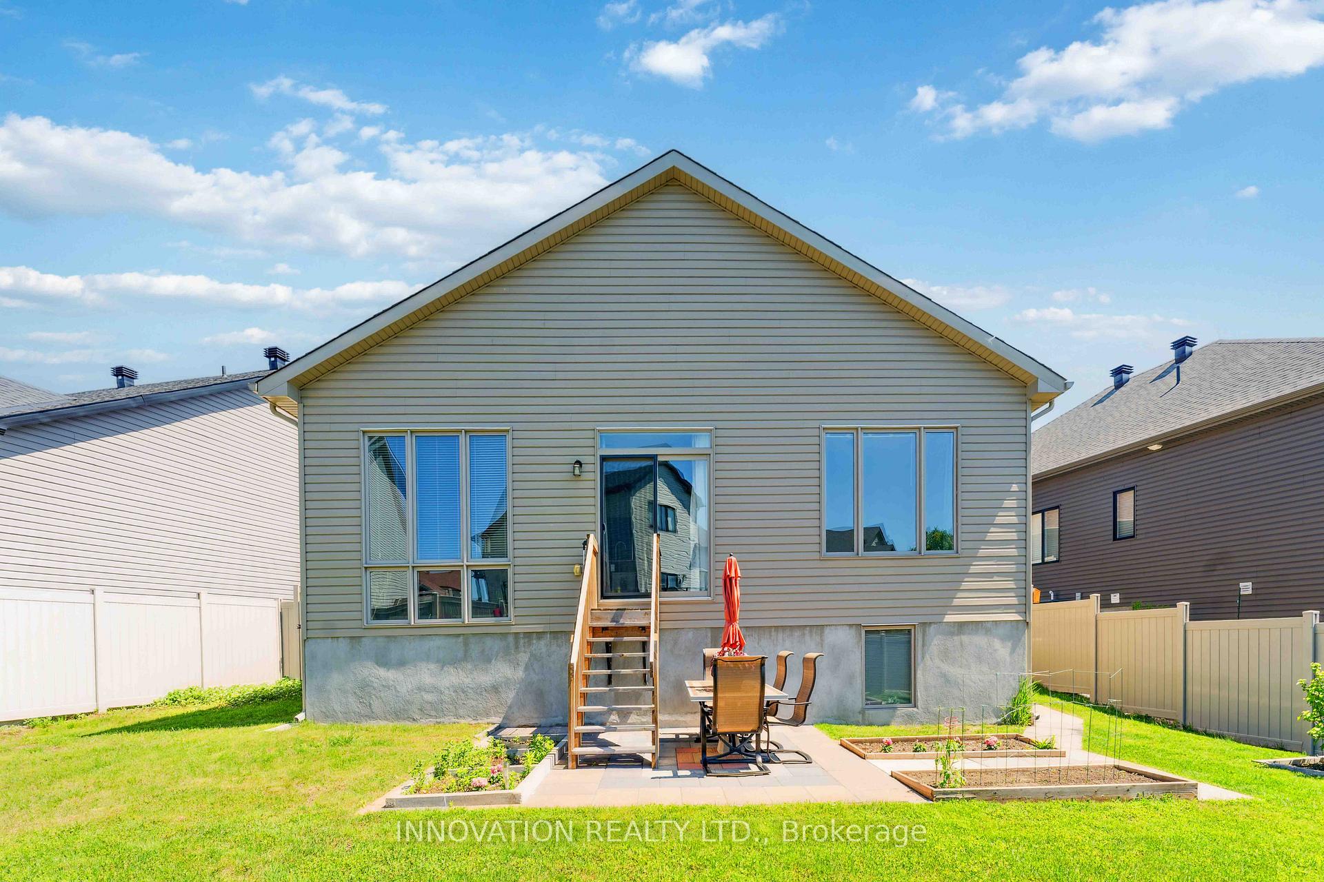Photo 19 of 700 Parade Drive, Ottawa, Stittsville (South) — HOMEH