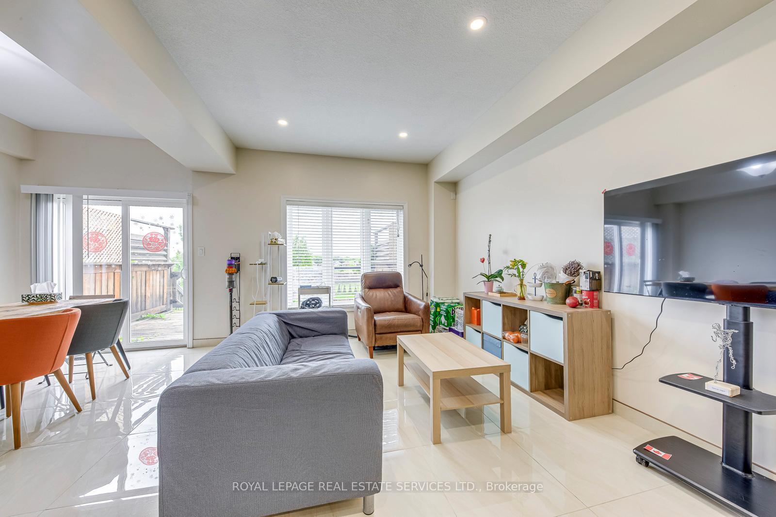 Photo 24 of 68 Vinton Road, Hamilton, Meadowlands — HOMEH