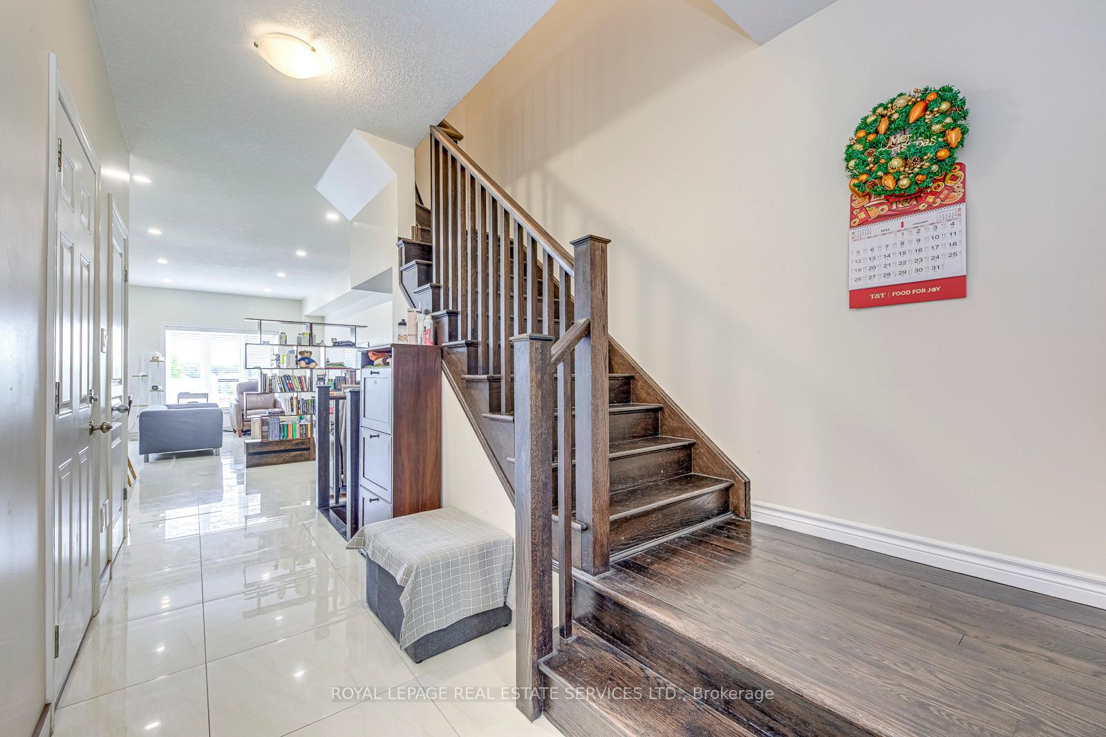 Photo 9 of 68 Vinton Road, Hamilton, Meadowlands — HOMEH