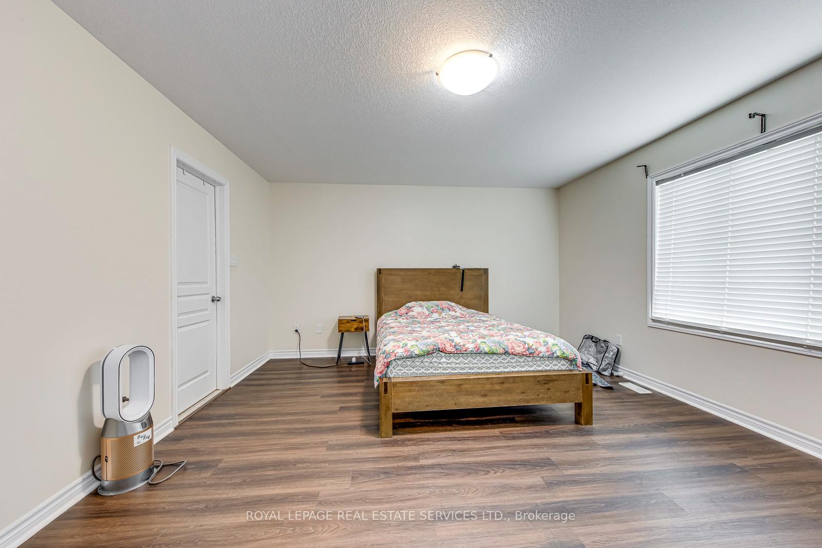 Photo 16 of 68 Vinton Road, Hamilton, Meadowlands — HOMEH