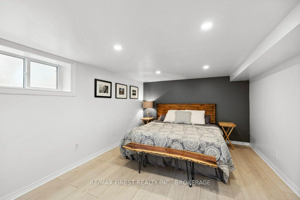 Photo 27 of 20 Wedgewood Road, Loyalist, Amherstview — HOMEH