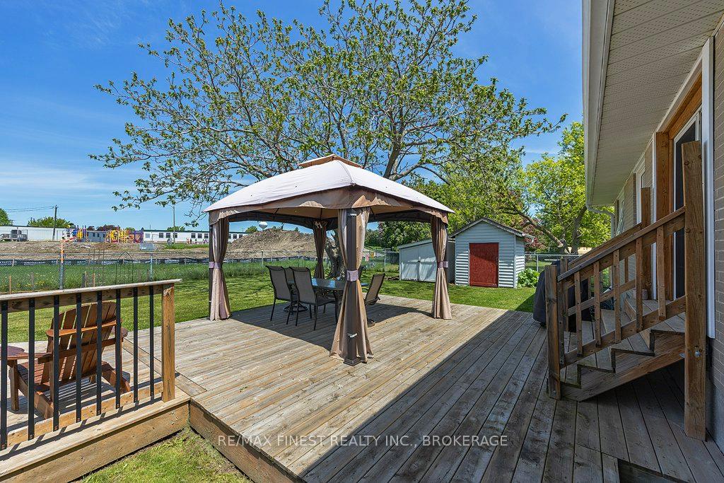 Photo 31 of 20 Wedgewood Road, Loyalist, Amherstview — HOMEH