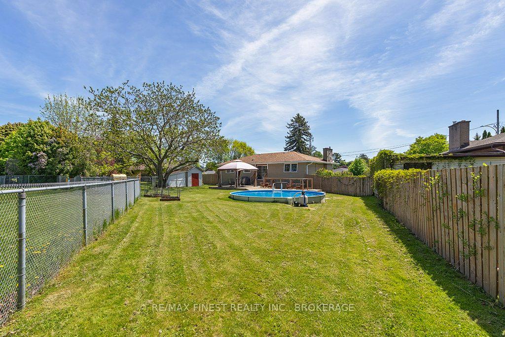 Photo 35 of 20 Wedgewood Road, Loyalist, Amherstview — HOMEH