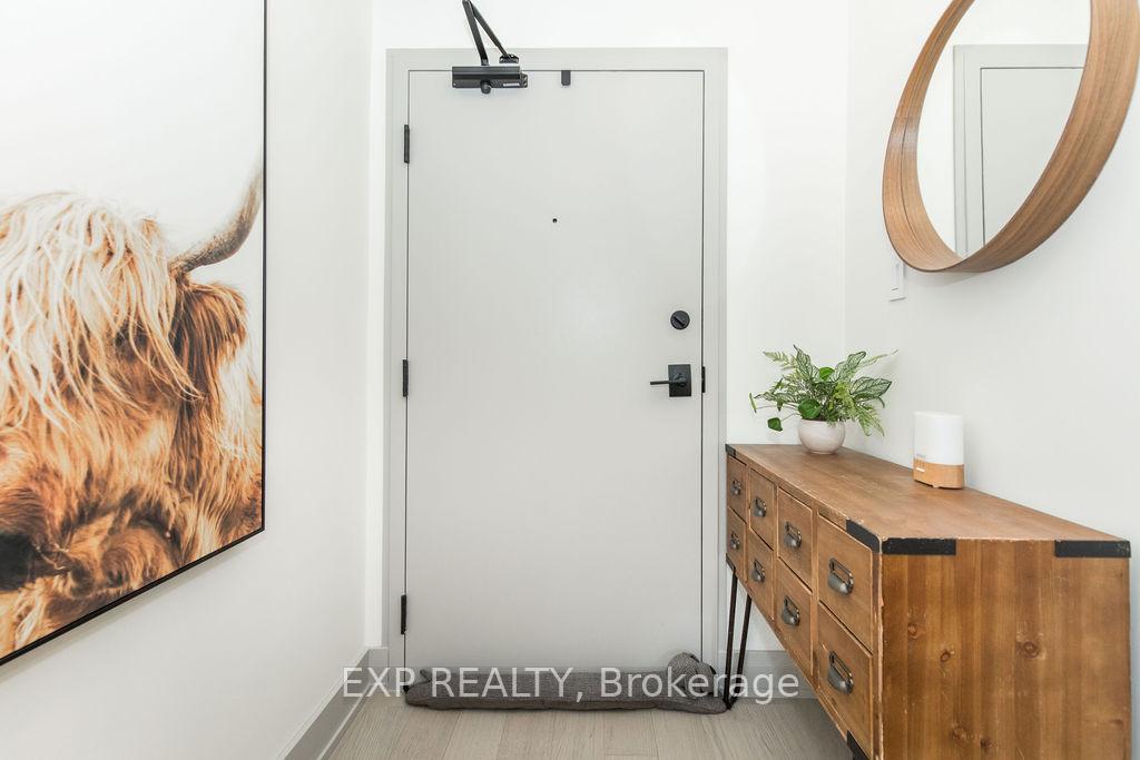 Photo 5 of Unit 110, 5 chef Lane, Barrie, Innis-Shore — HOMEH