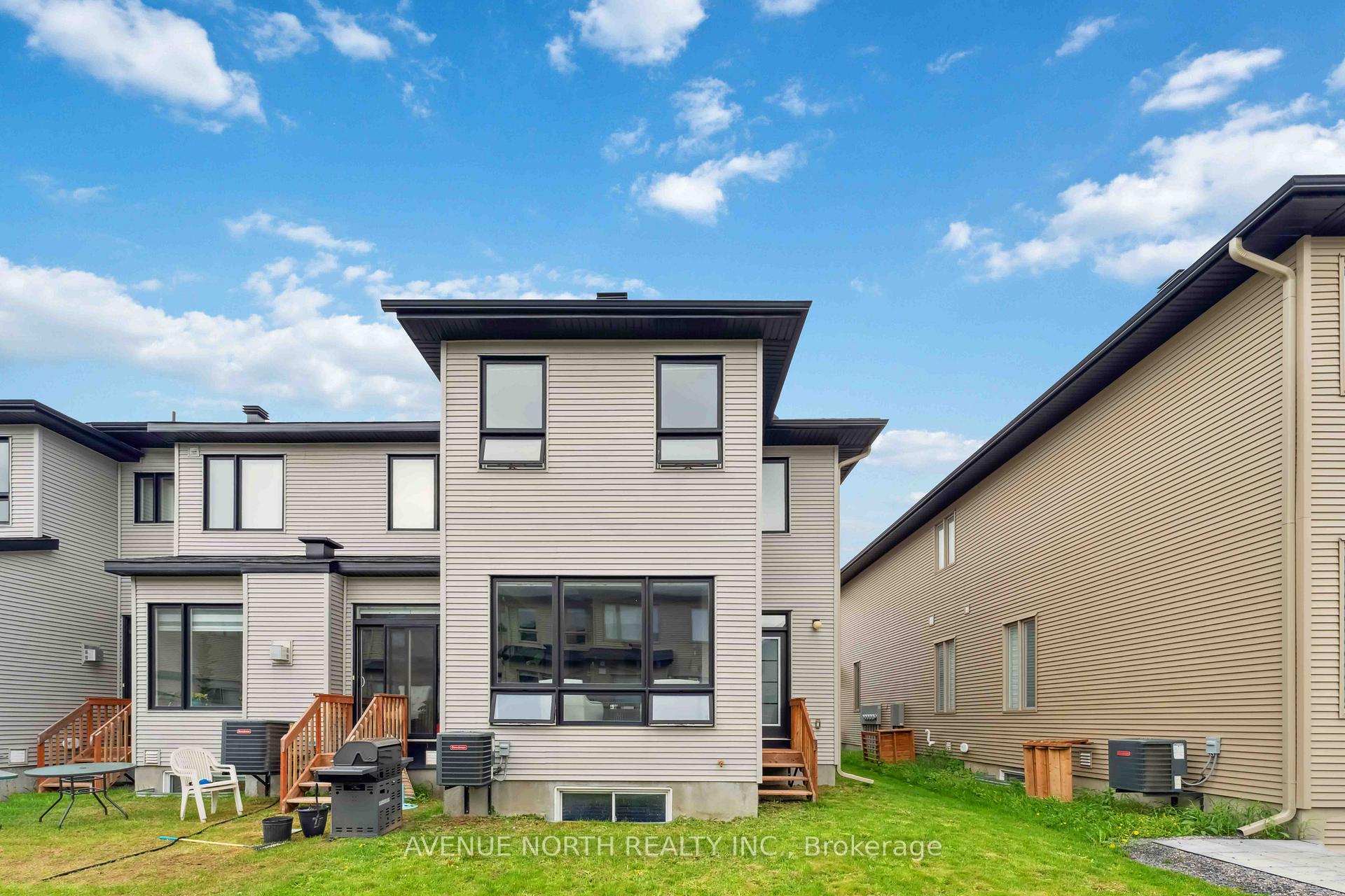 Photo 46 of 727 Cairn Crescent, Ottawa, Avalon West — HOMEH