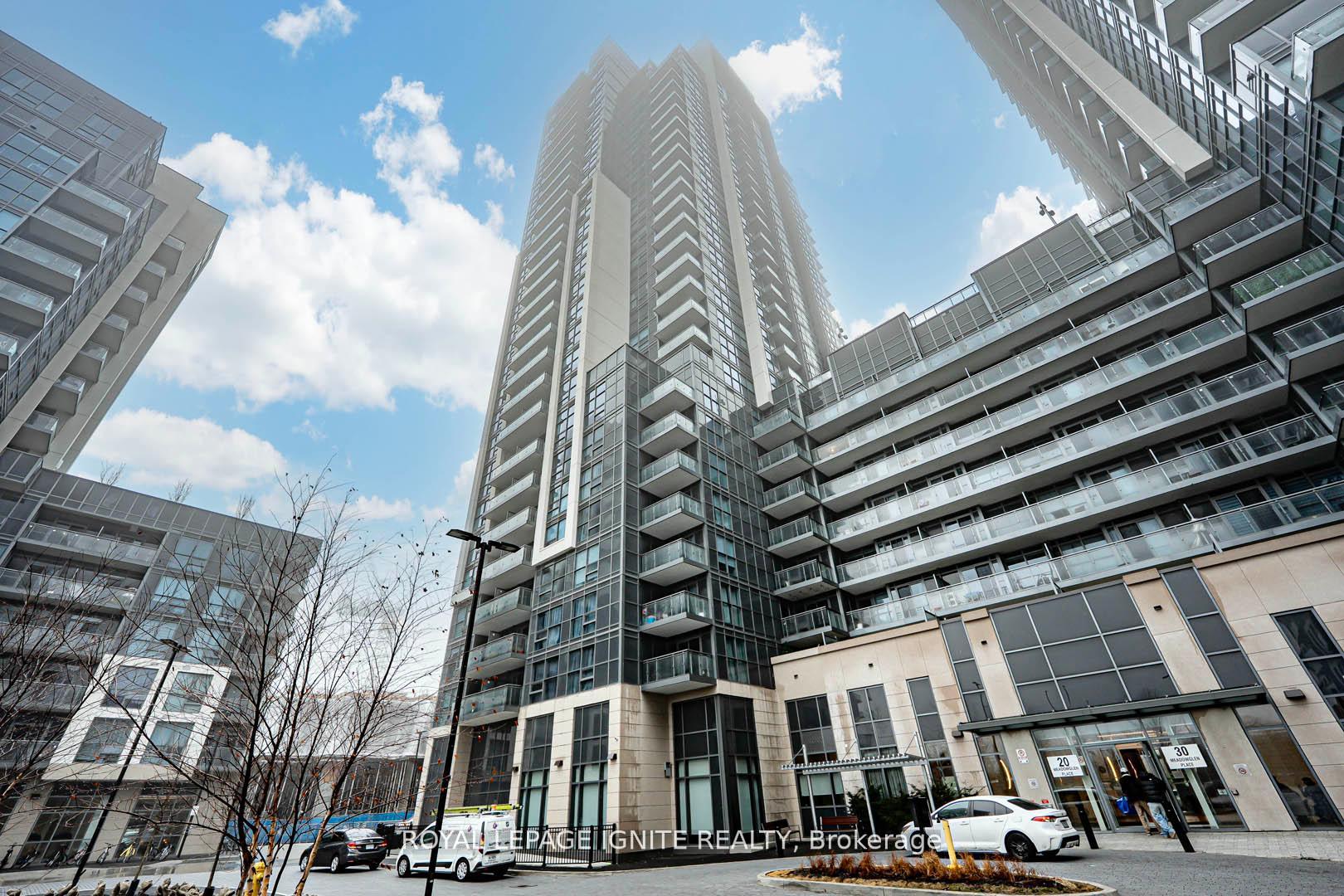 Front of Unit 1806, 20 Meadowglen Place