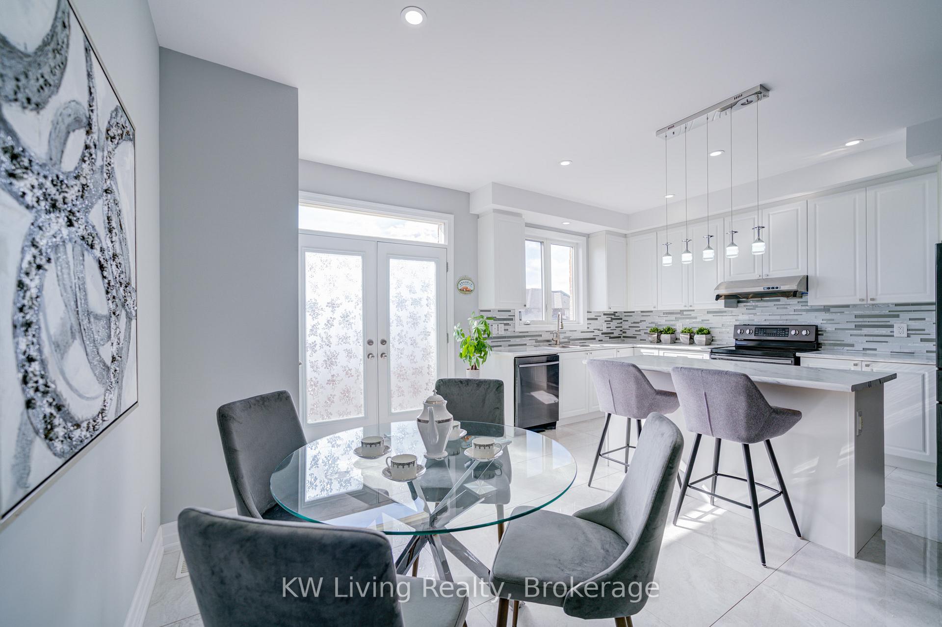 Photo 30 of 109 Ian Baron Avenue, Markham, Village Green-South Unionville — HOMEH