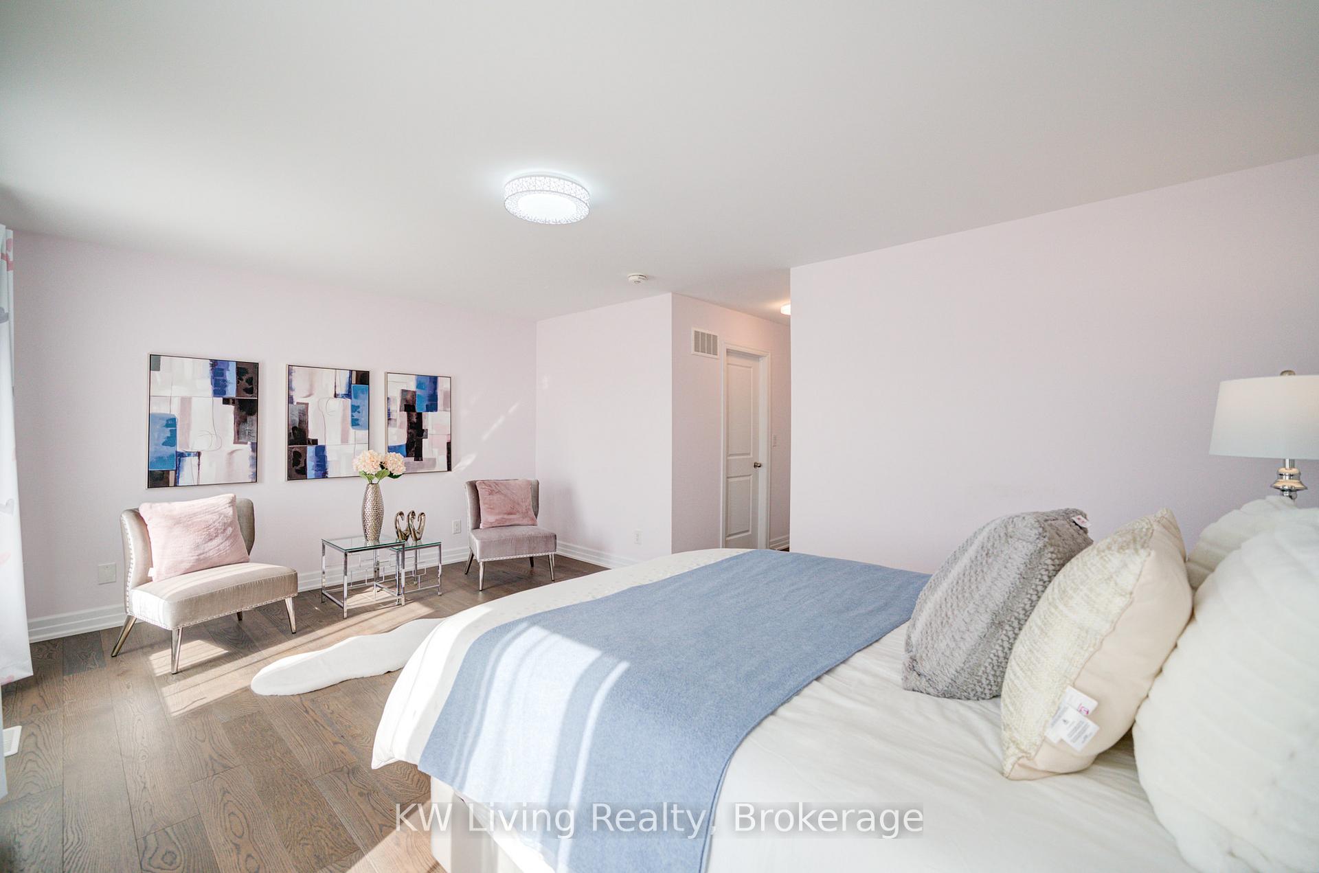 Photo 25 of 109 Ian Baron Avenue, Markham, Village Green-South Unionville — HOMEH