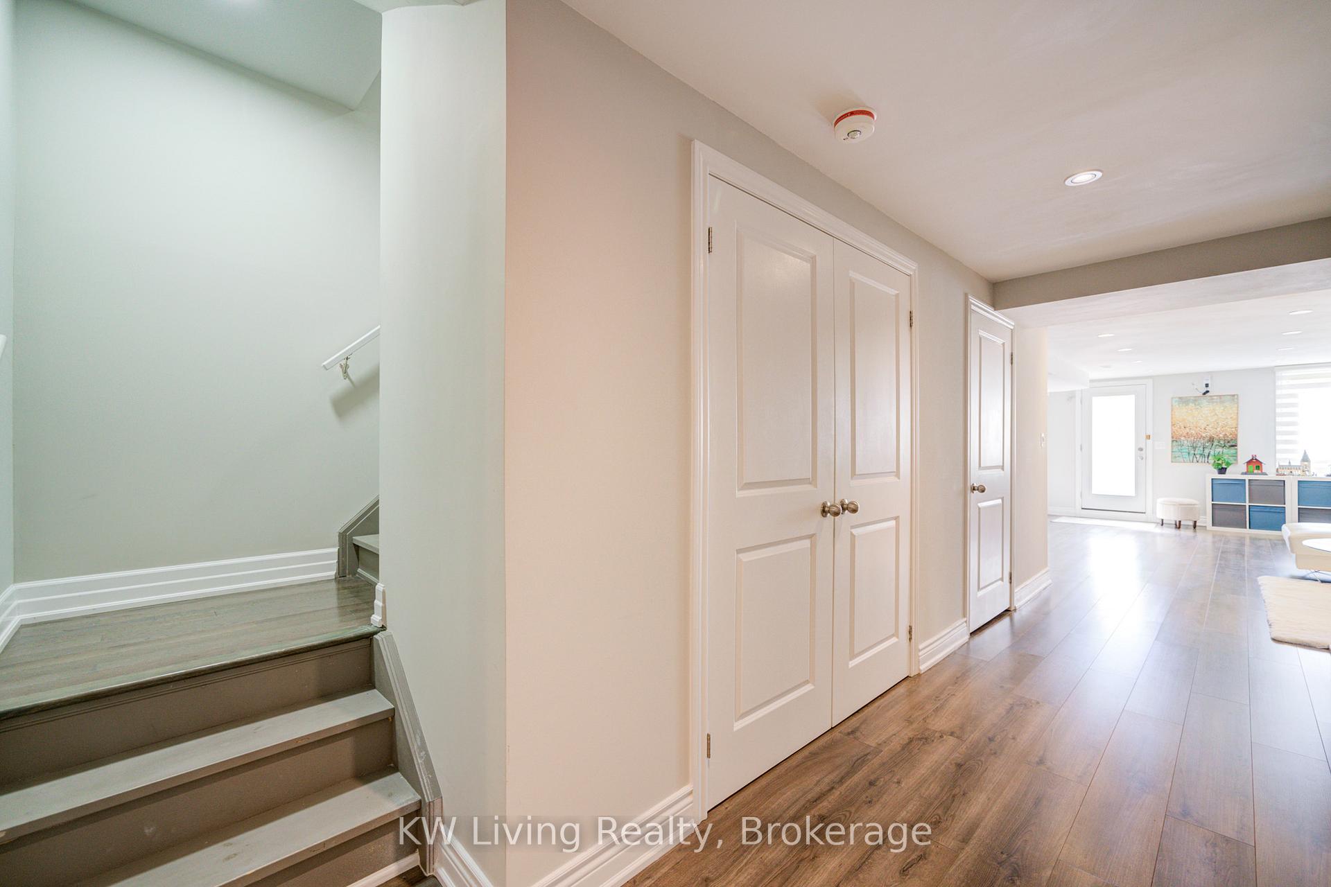 Photo 34 of 109 Ian Baron Avenue, Markham, Village Green-South Unionville — HOMEH