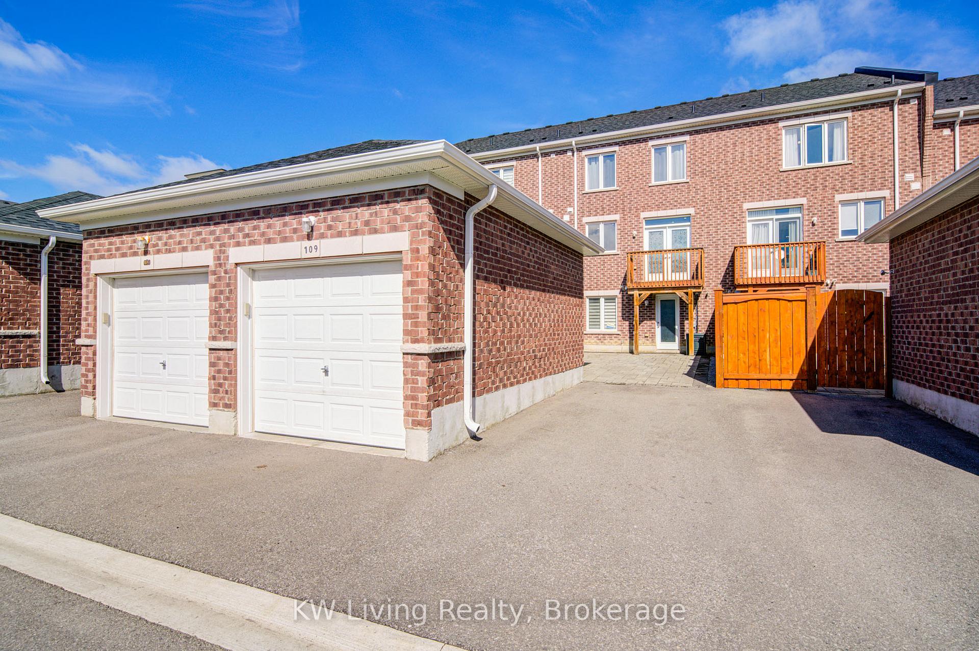 Photo 40 of 109 Ian Baron Avenue, Markham, Village Green-South Unionville — HOMEH
