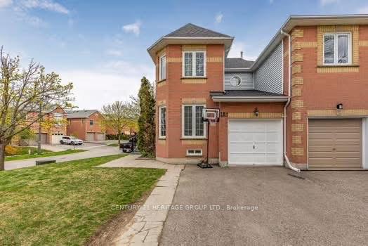 Photo 25 of 46 Covent Crescent, Aurora, Aurora Highlands — HOMEH