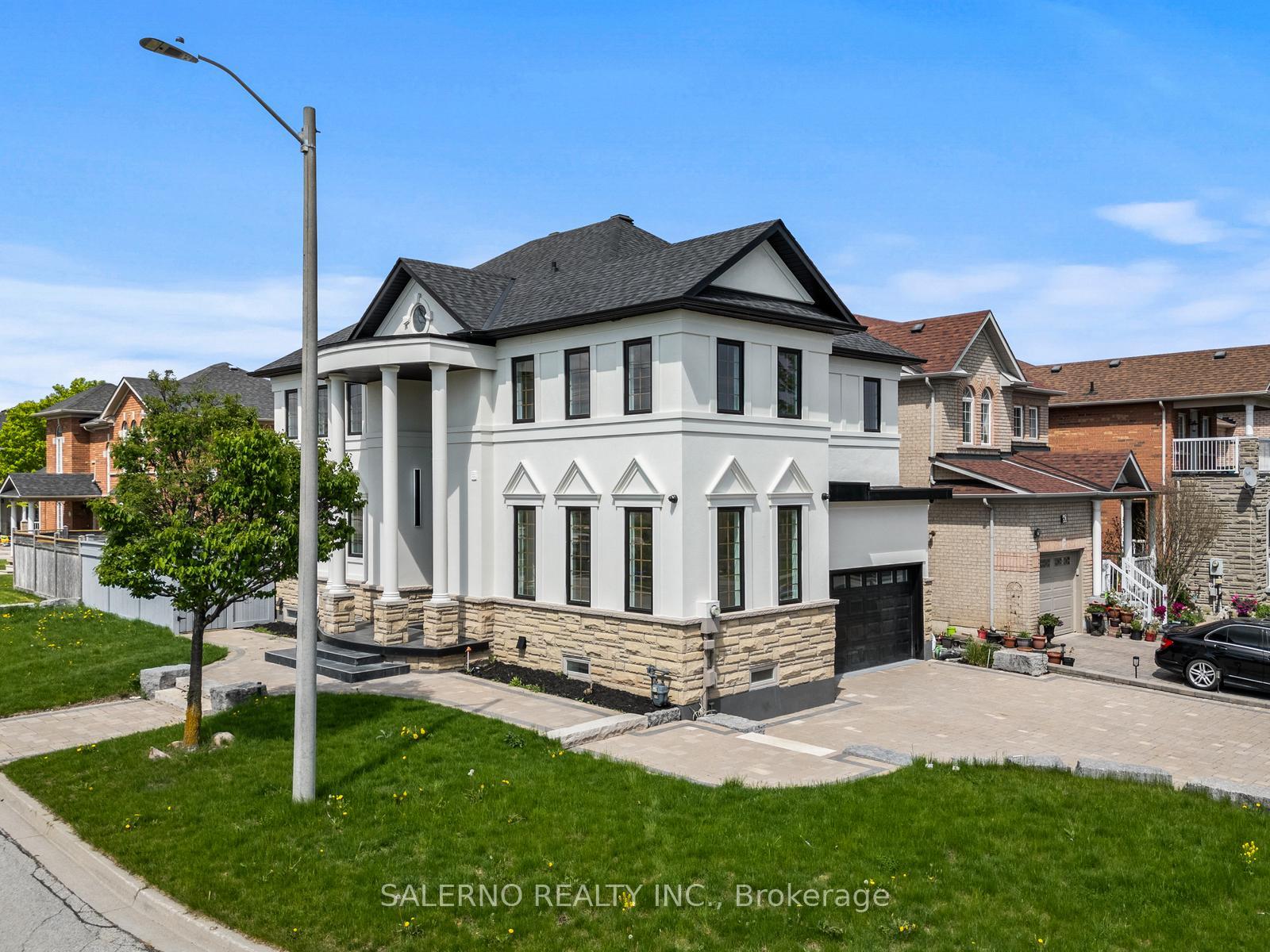 Photo 2 of 64 Dolce Crescent, Vaughan, Vellore Village — HOMEH