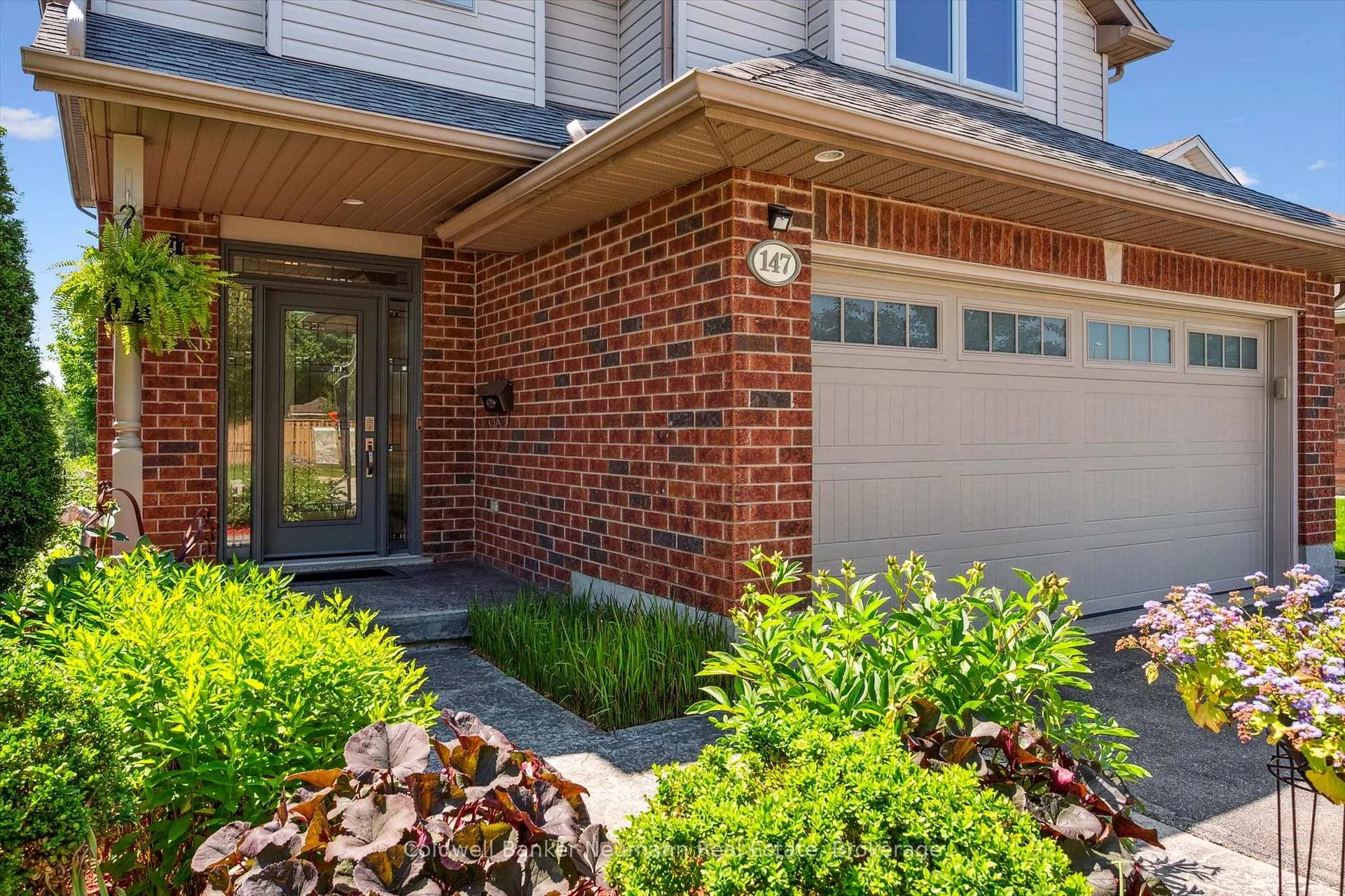 Photo 6 of 147 Milson Crescent, Guelph, Kortright Hills — HOMEH