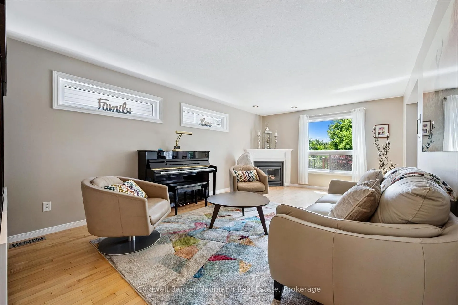 Photo 9 of 147 Milson Crescent, Guelph, Kortright Hills — HOMEH