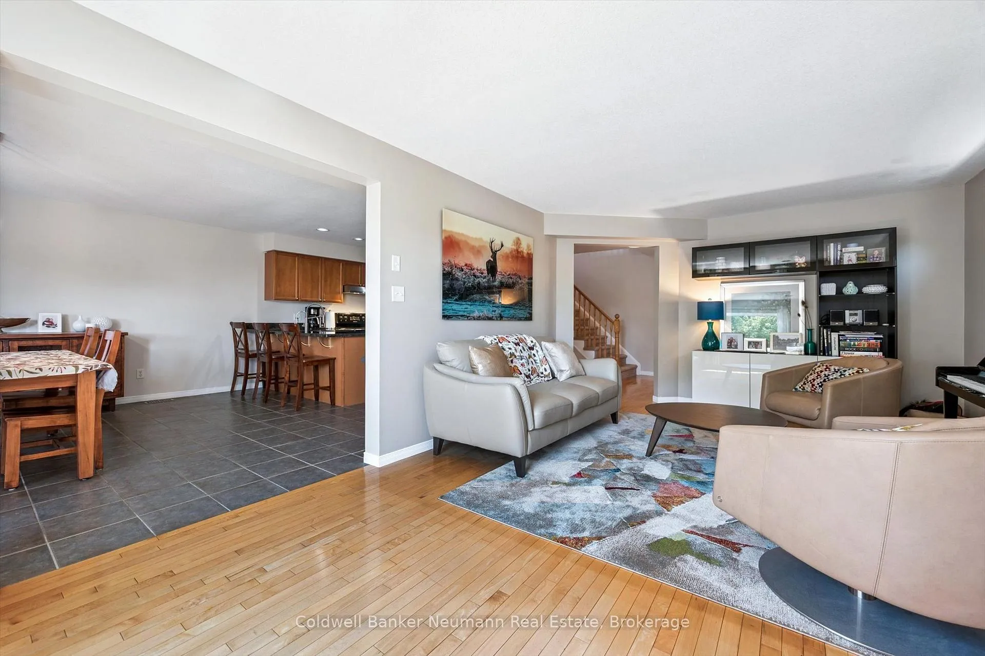 Photo 12 of 147 Milson Crescent, Guelph, Kortright Hills — HOMEH