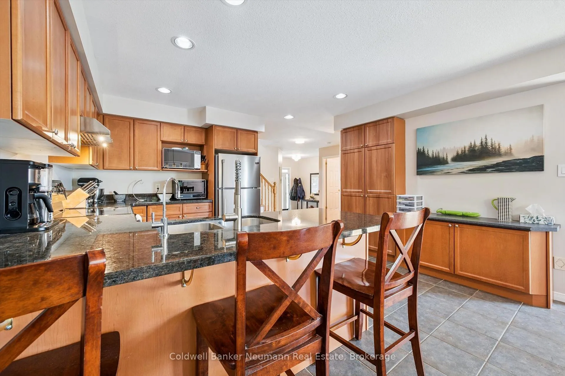 Photo 14 of 147 Milson Crescent, Guelph, Kortright Hills — HOMEH