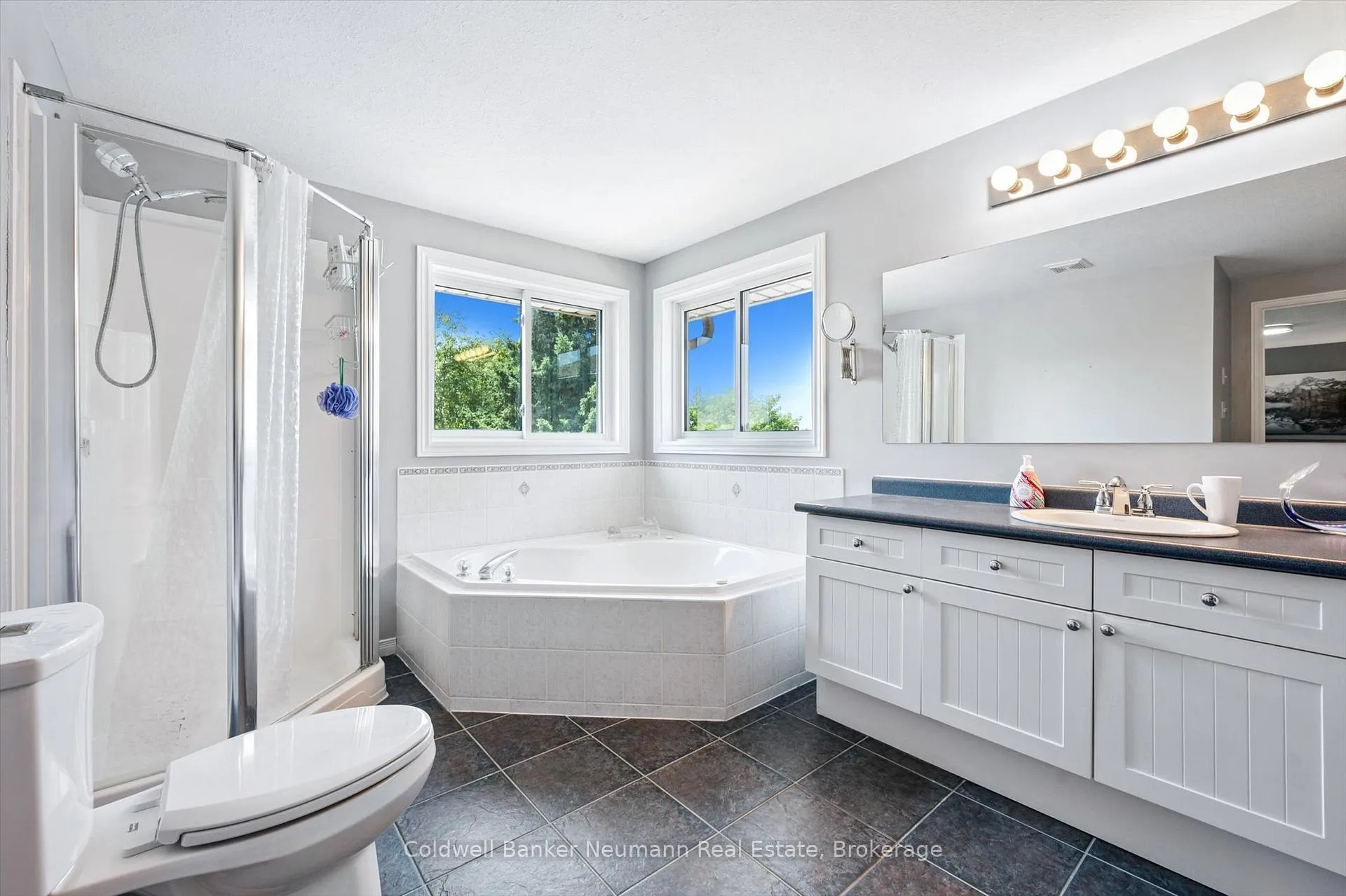 Photo 29 of 147 Milson Crescent, Guelph, Kortright Hills — HOMEH