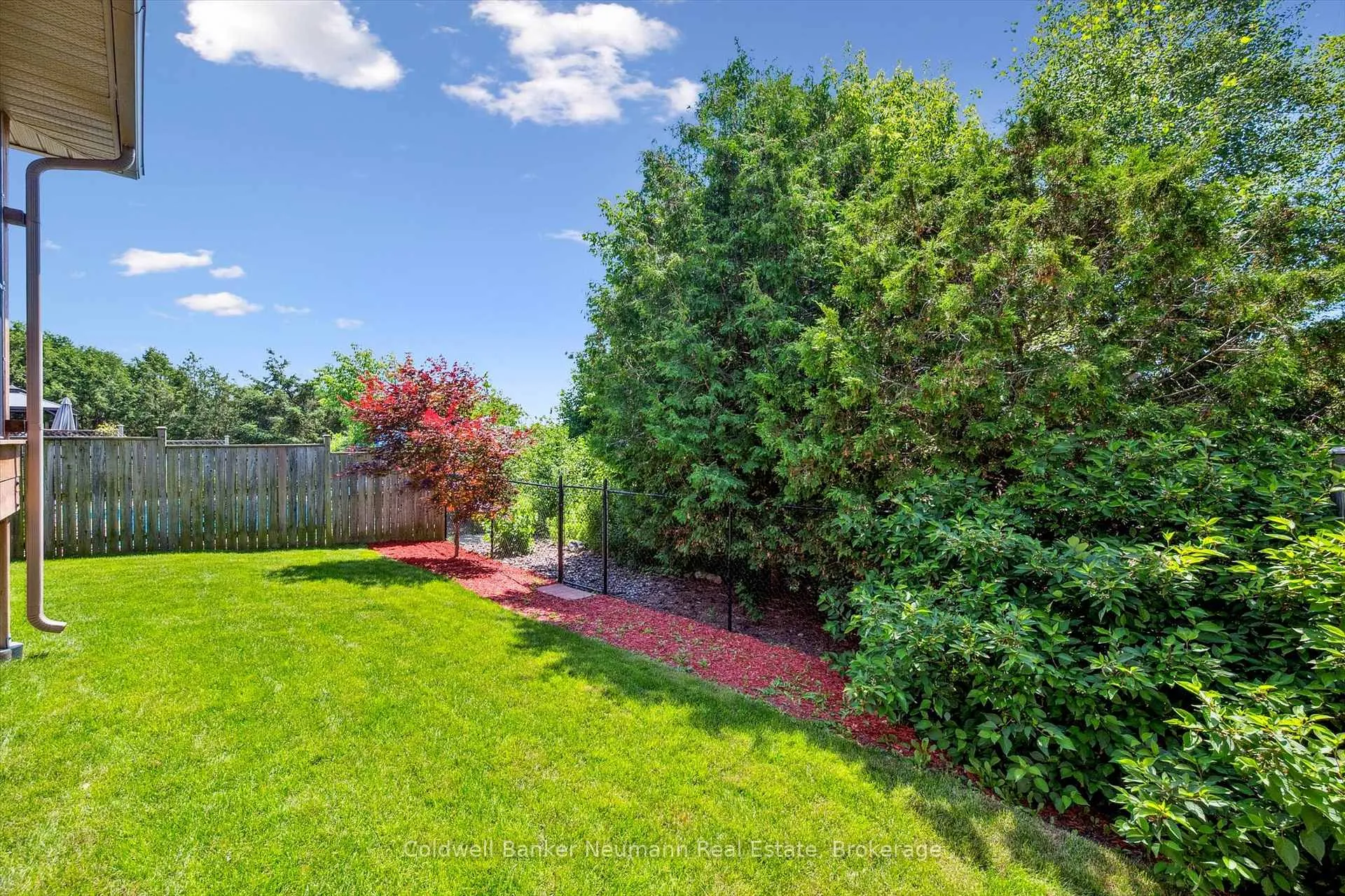 Photo 38 of 147 Milson Crescent, Guelph, Kortright Hills — HOMEH
