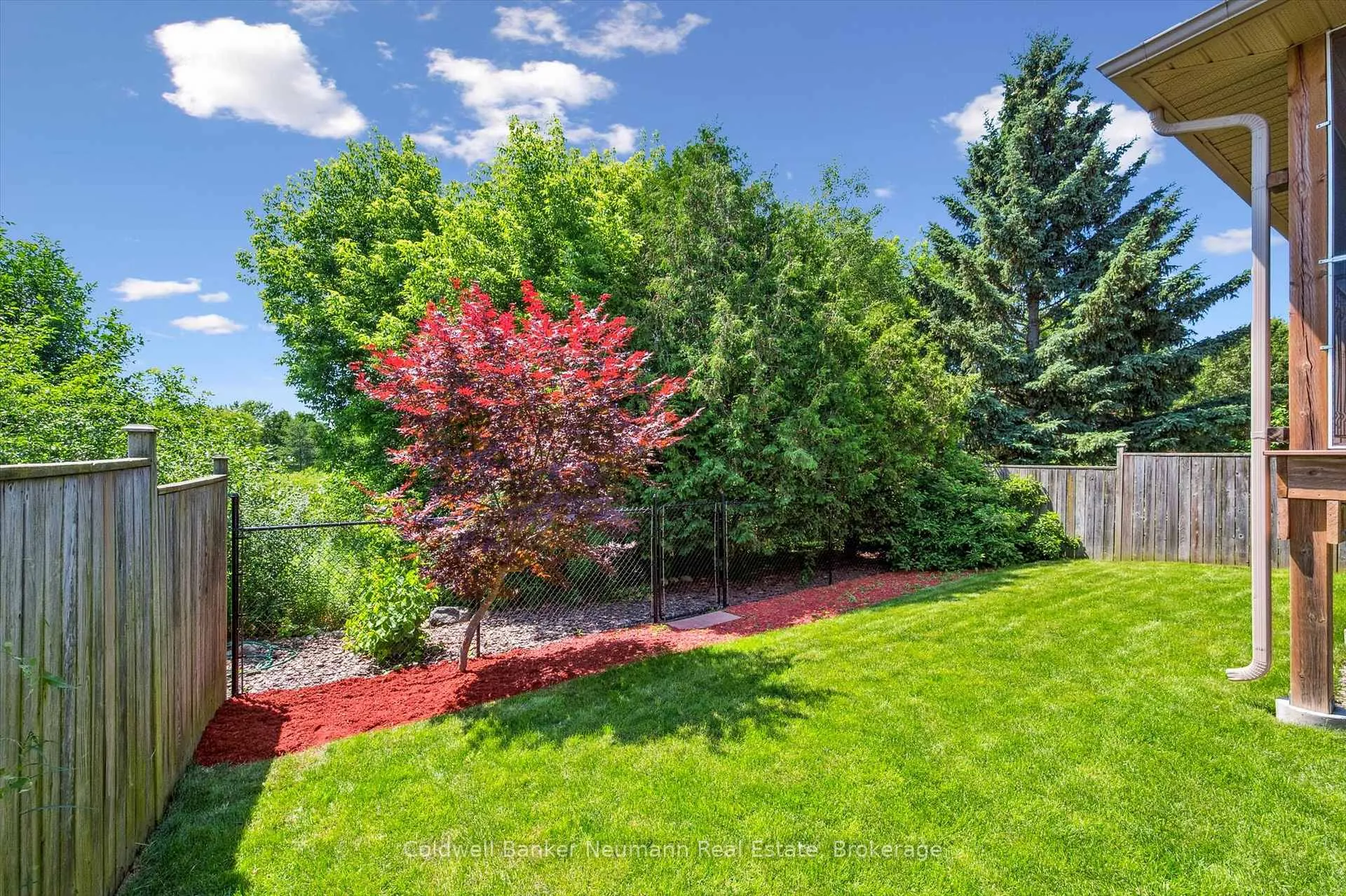 Photo 40 of 147 Milson Crescent, Guelph, Kortright Hills — HOMEH
