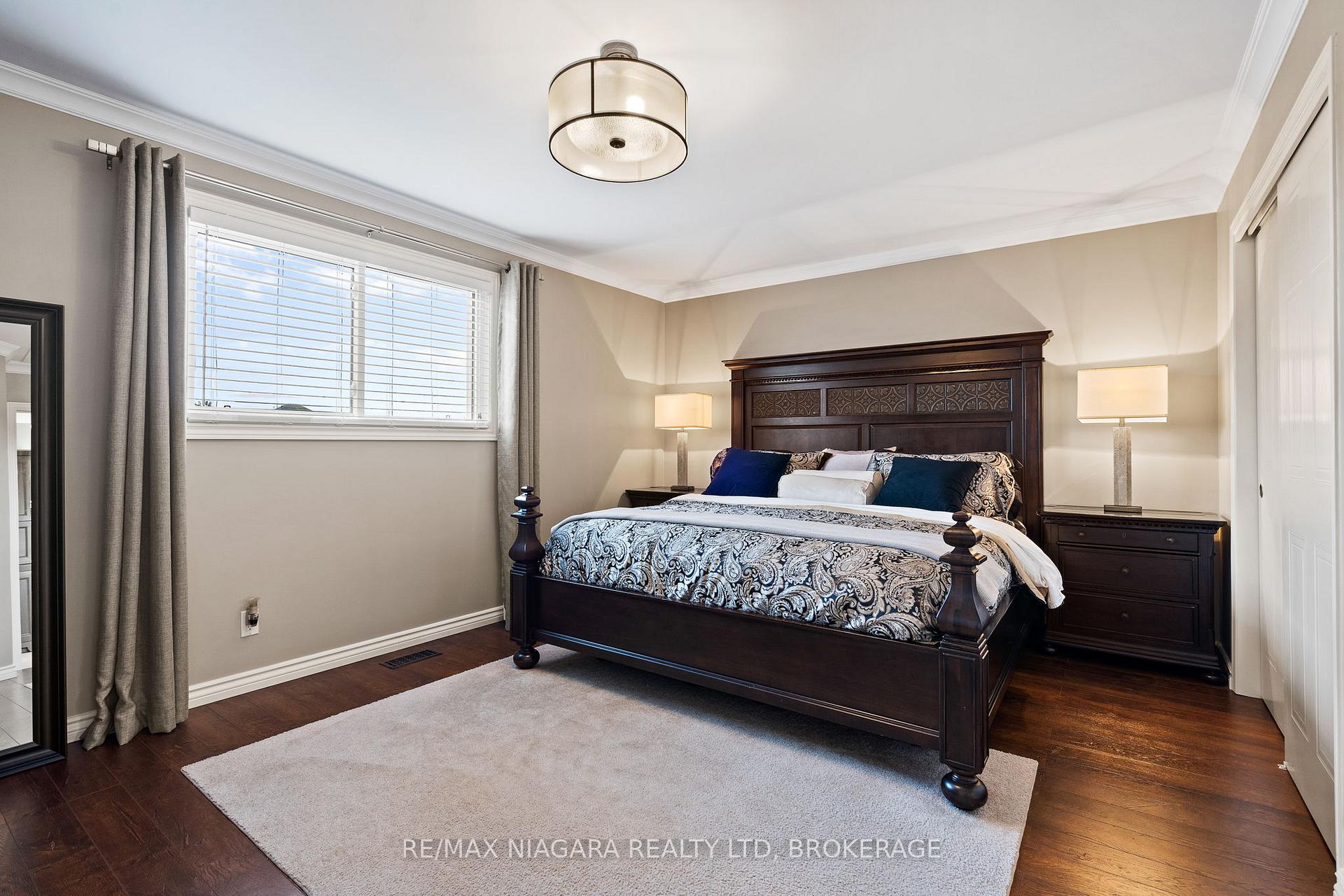 Photo 13 of 107 Westland Street, St. Catharines, Rykert/Vansickle — HOMEH
