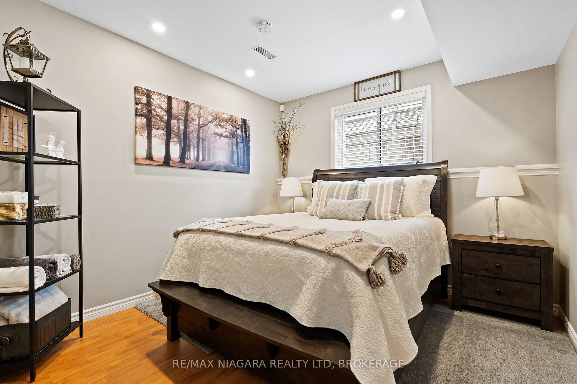 Photo 20 of 107 Westland Street, St. Catharines, Rykert/Vansickle — HOMEH