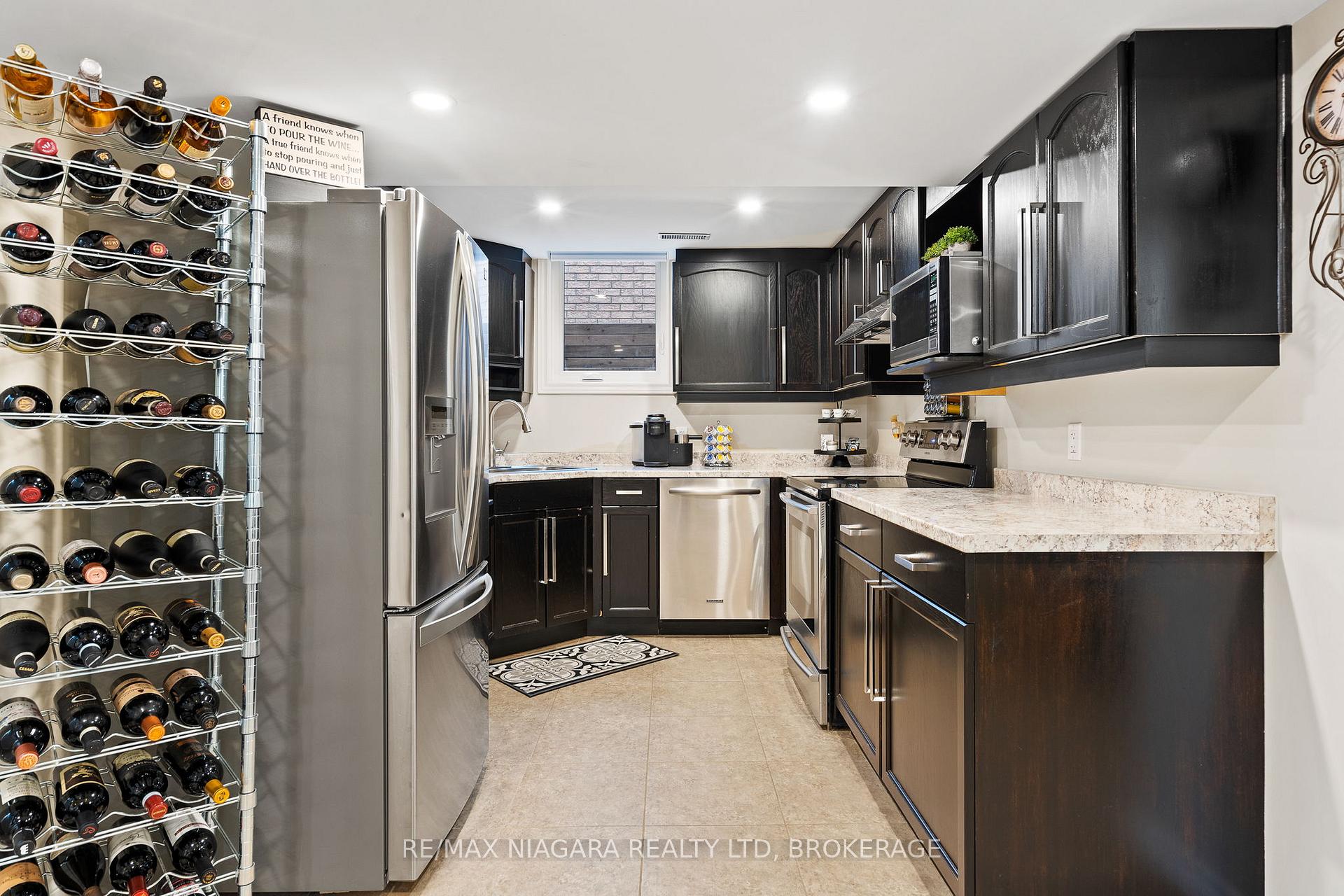 Photo 21 of 107 Westland Street, St. Catharines, Rykert/Vansickle — HOMEH