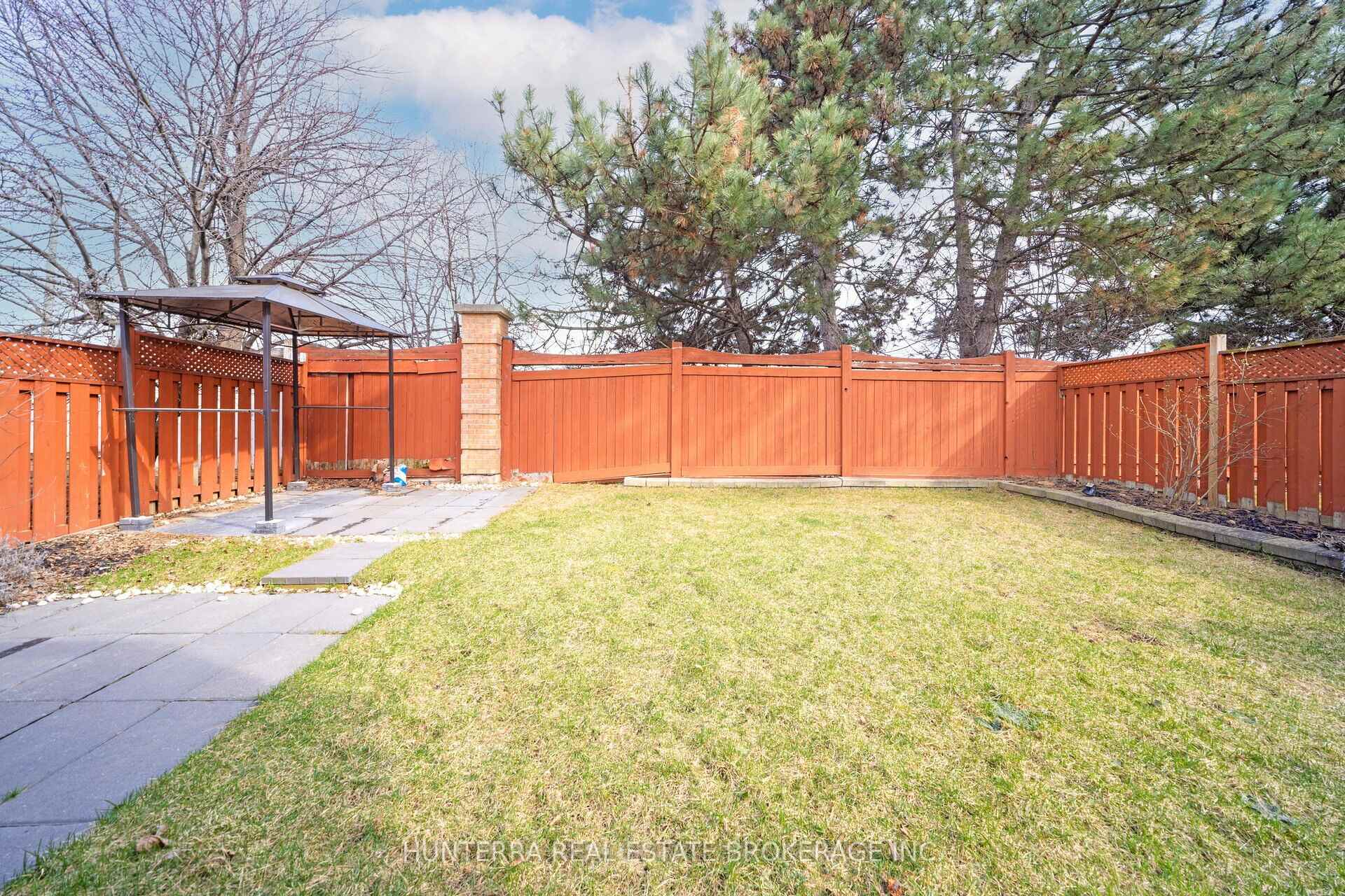 Photo 43 of 38 Pebblestone Circle, Brampton, Brampton West — HOMEH