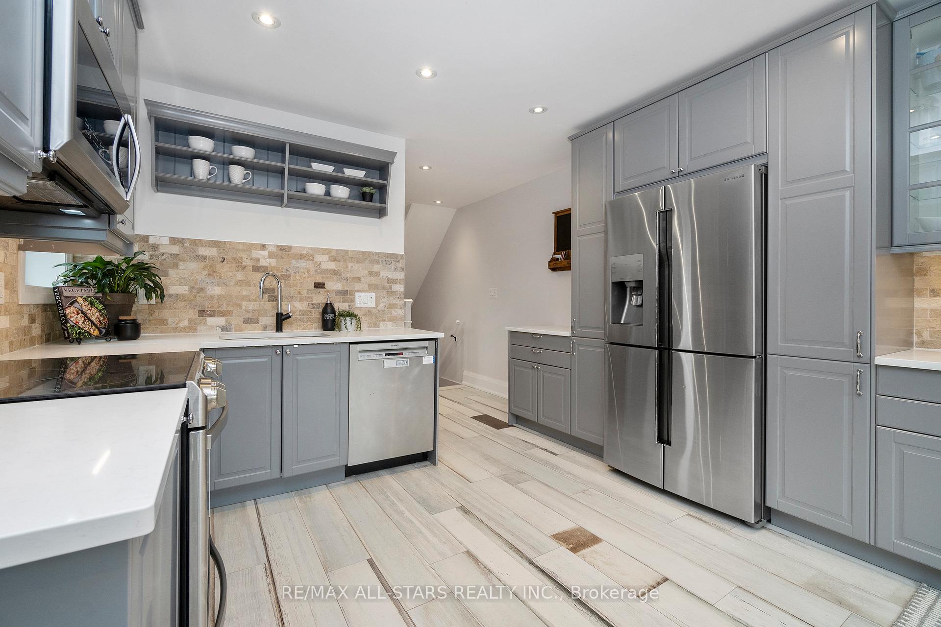Photo 10 of 156 Leslie Street, Toronto, South Riverdale — HOMEH
