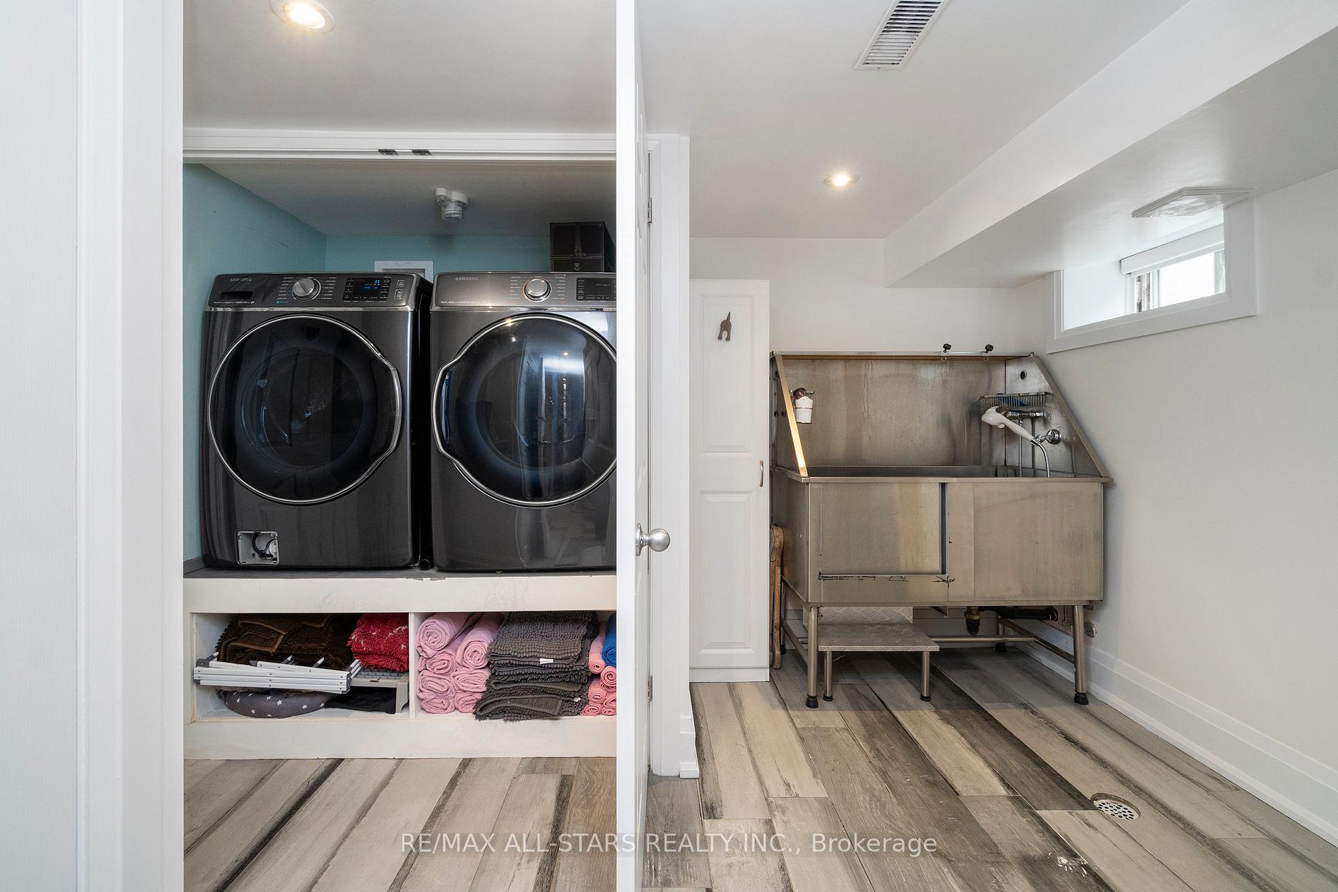 Photo 37 of 156 Leslie Street, Toronto, South Riverdale — HOMEH