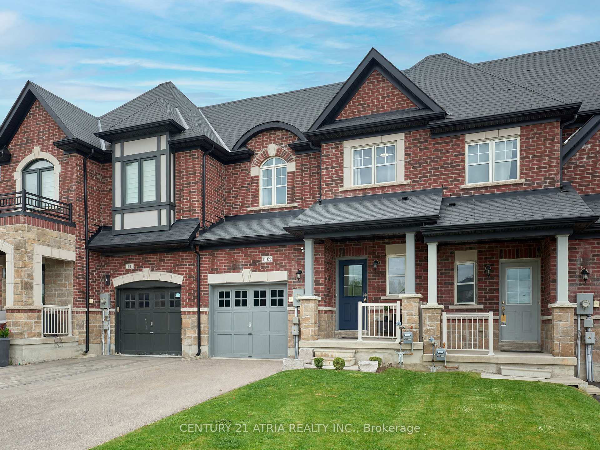 Photo 1 of 1109 Stantin Street, Innisfil, Lefroy — HOMEH