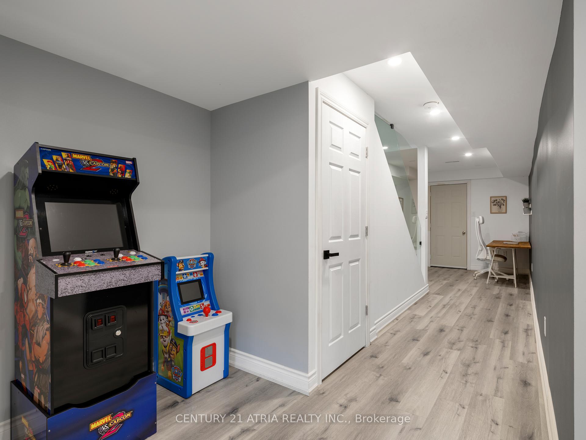 Photo 24 of 1109 Stantin Street, Innisfil, Lefroy — HOMEH