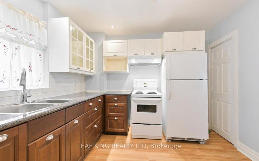 Photo 2 of Unit Main & Up, 186 Woodmount Avenue, Toronto, Danforth Village-East York — HOMEH