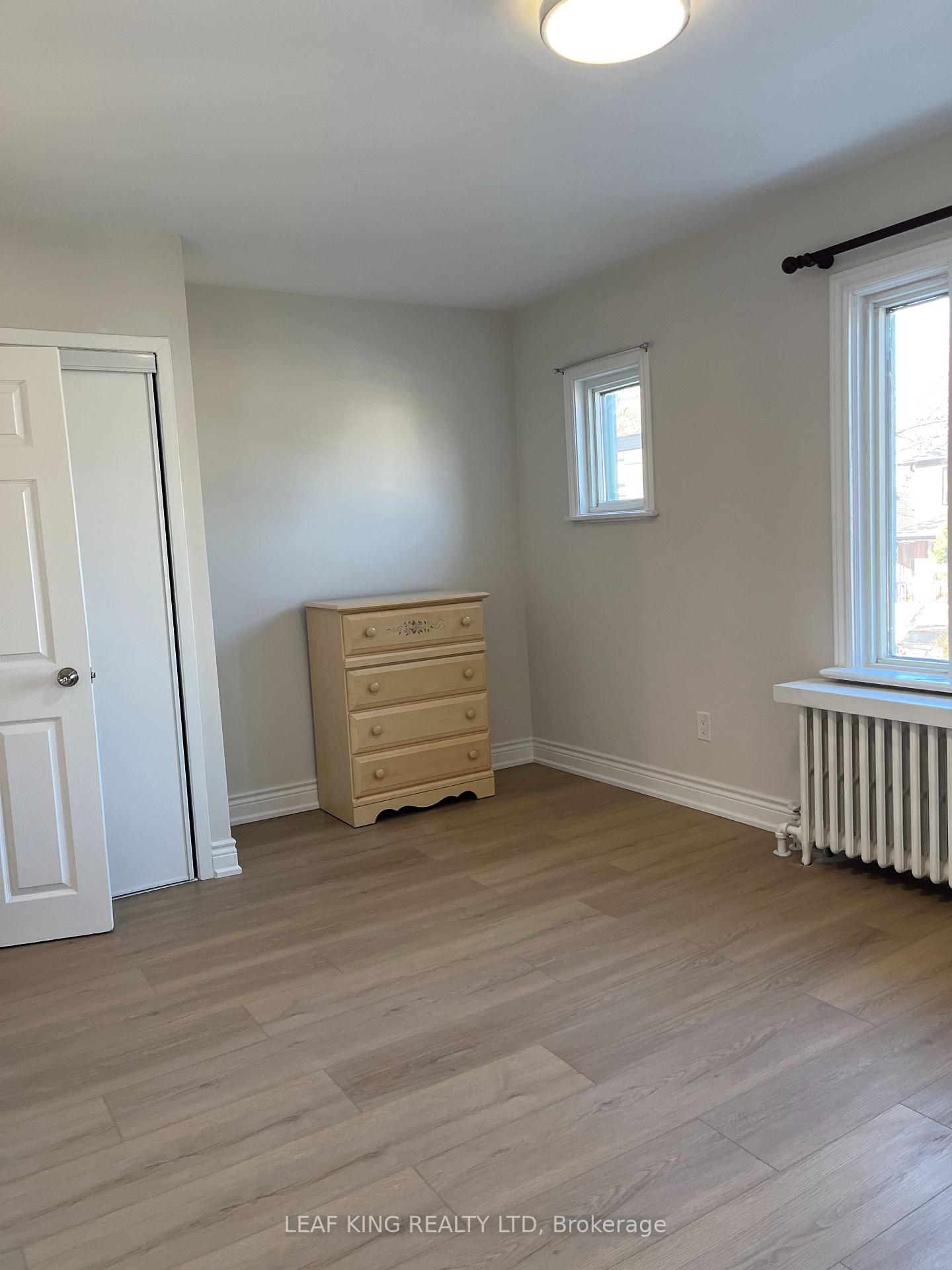 Photo 9 of Unit Main & Up, 186 Woodmount Avenue, Toronto, Danforth Village-East York — HOMEH