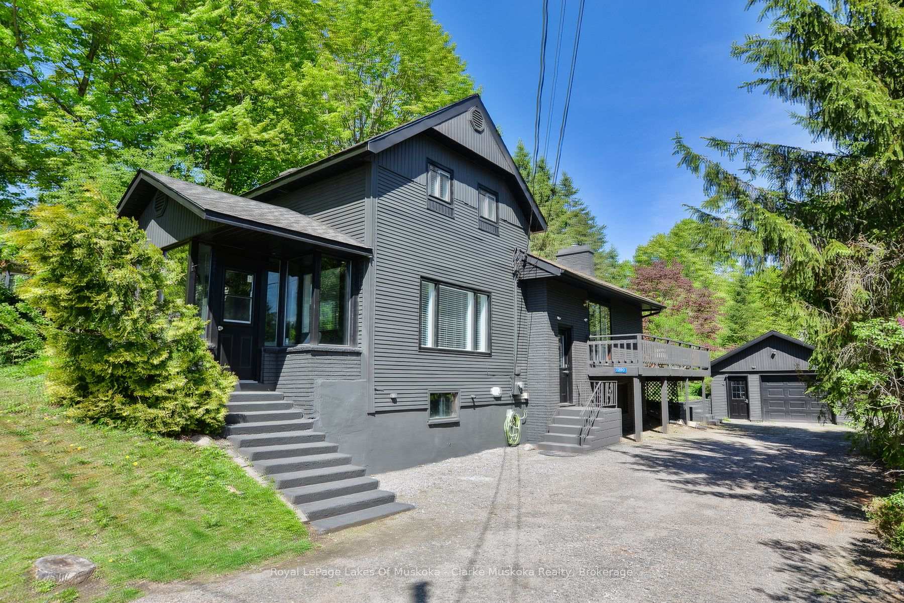 Photo 2 of 270 Private Street, Gravenhurst, Muskoka (S) — HOMEH