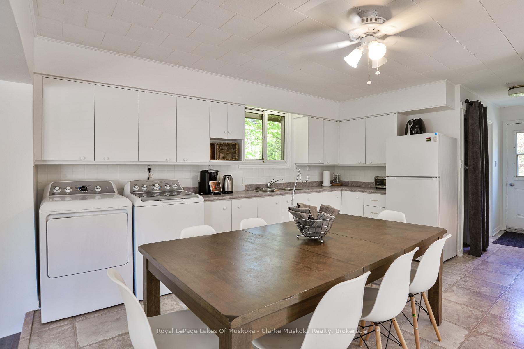 Photo 5 of 270 Private Street, Gravenhurst, Muskoka (S) — HOMEH