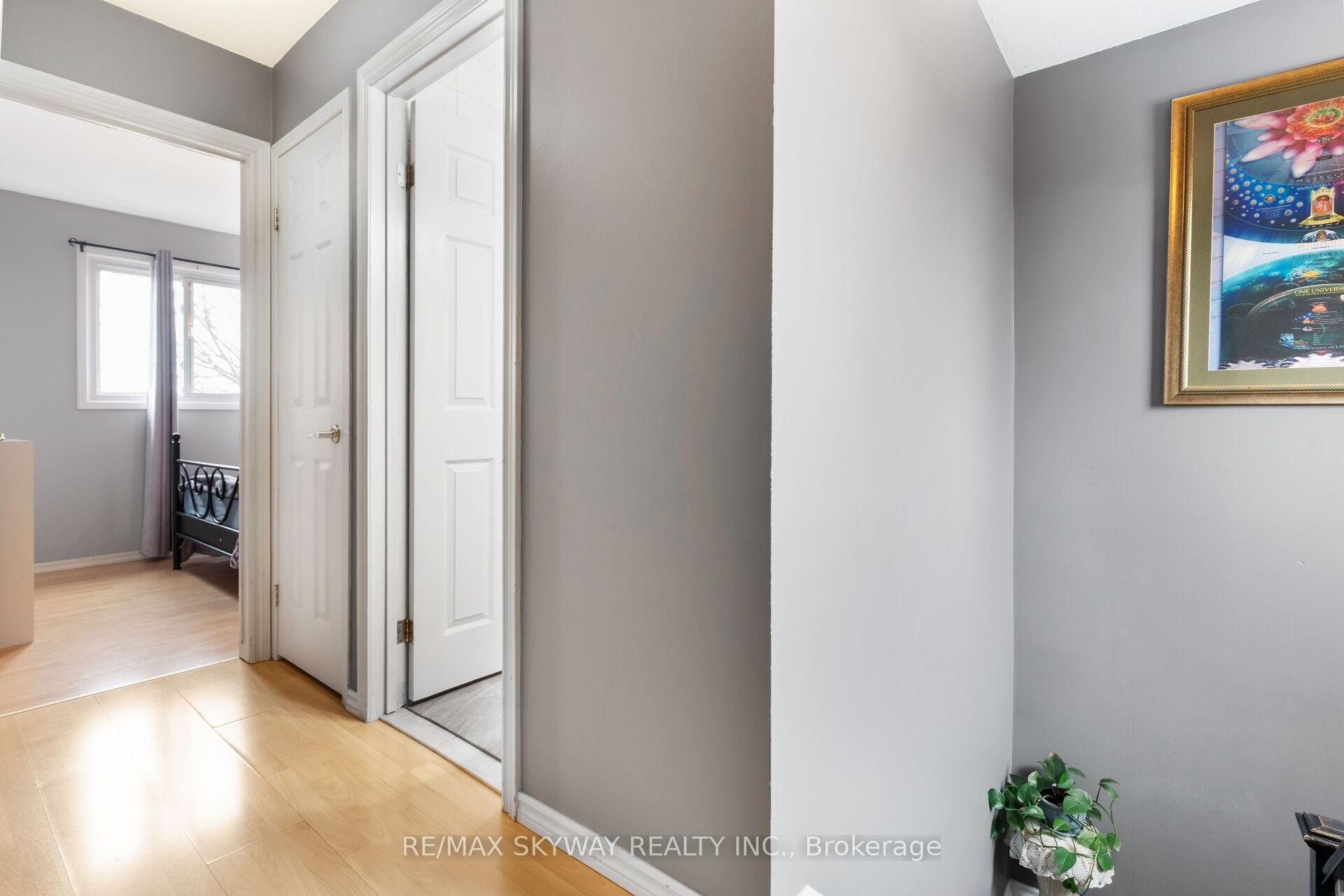 Photo 15 of 82 Festoon Place, Brampton, Southgate — HOMEH