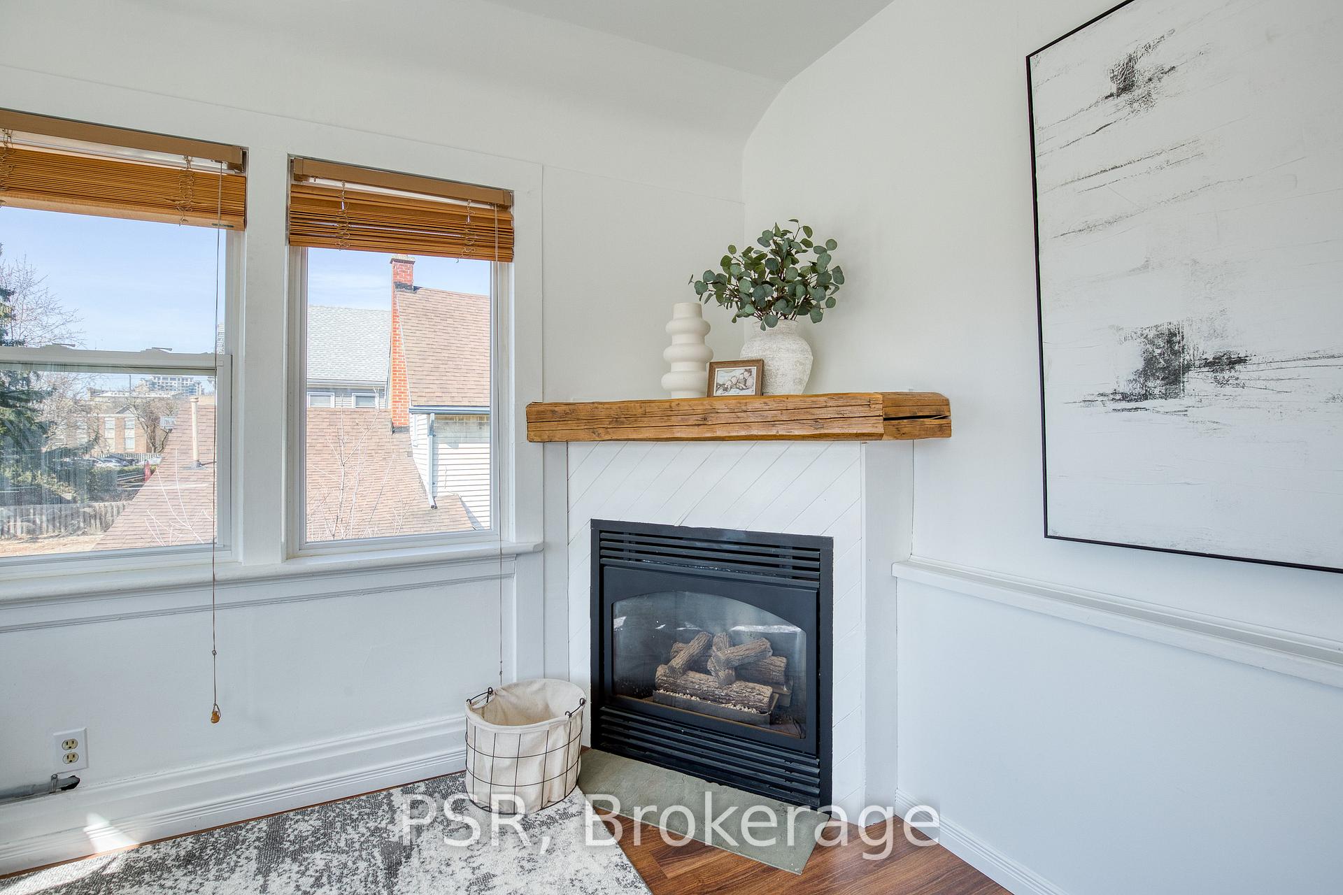 Photo 9 of Unit A, 51 Dupont Unit A Street, Waterloo — HOMEH