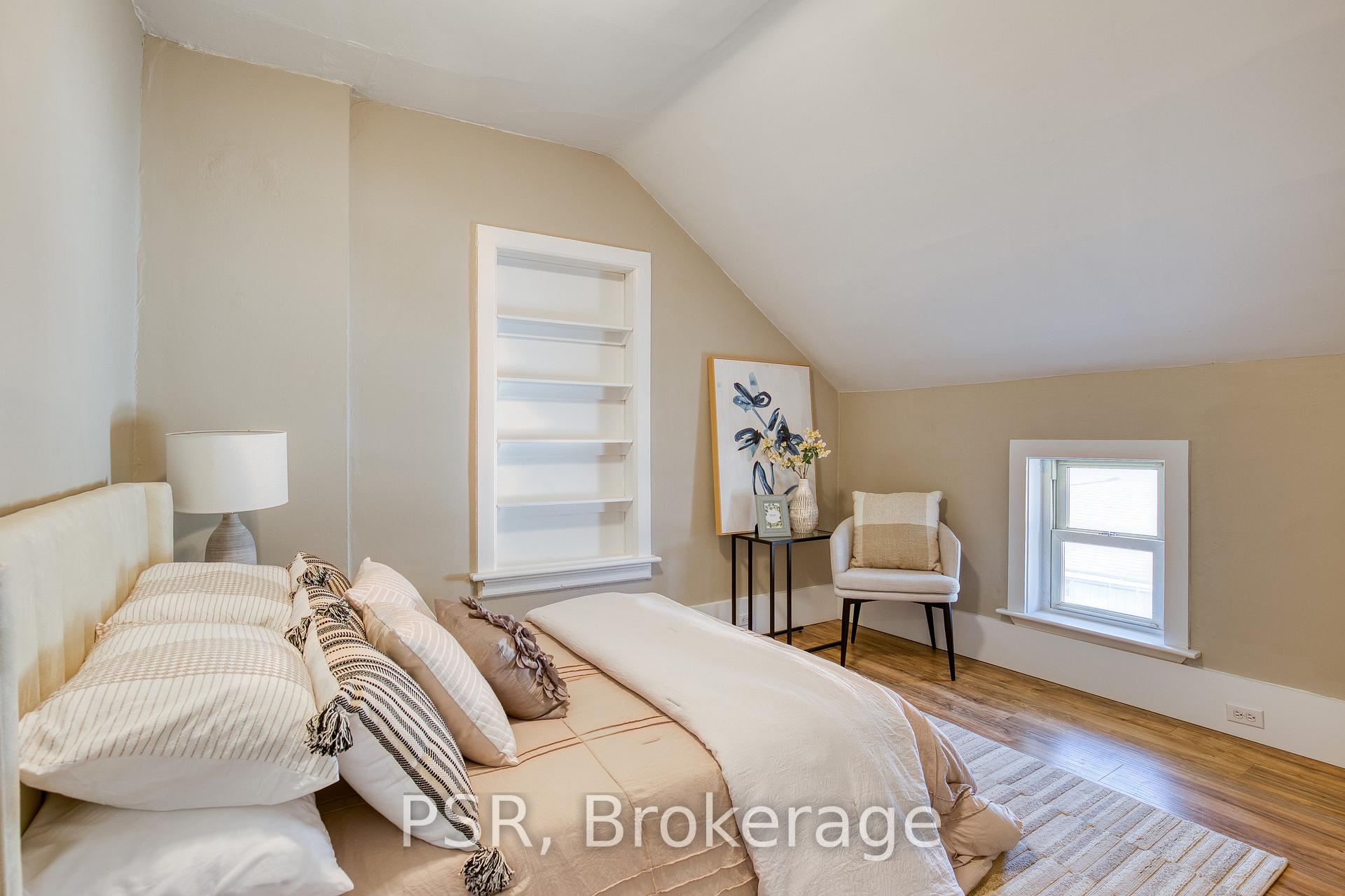 Photo 24 of Unit A, 51 Dupont Unit A Street, Waterloo — HOMEH