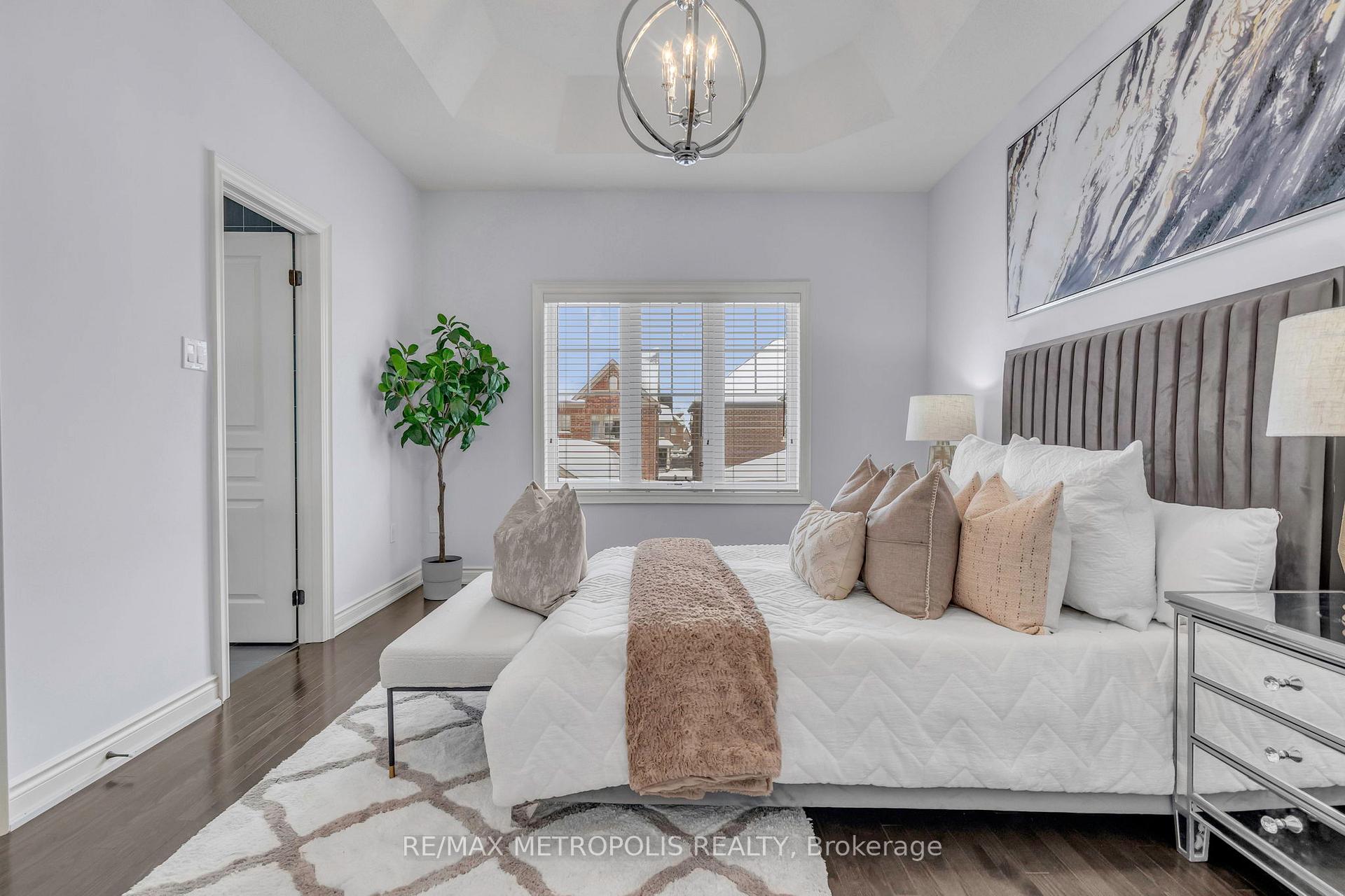 Photo 36 of 27 Dunedin Drive, Vaughan, Kleinburg — HOMEH