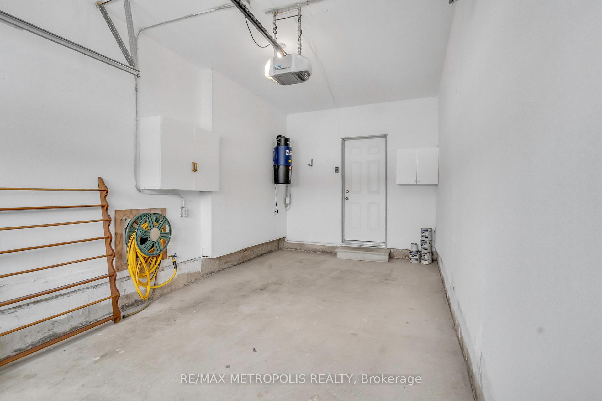 Photo 38 of 27 Dunedin Drive, Vaughan, Kleinburg — HOMEH