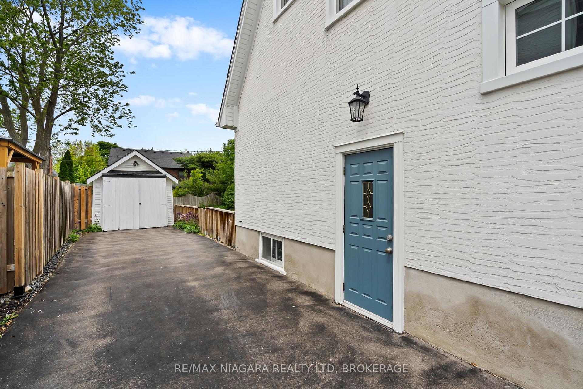 Photo 25 of 56 Highland Avenue, St. Catharines, Old Glenridge — HOMEH