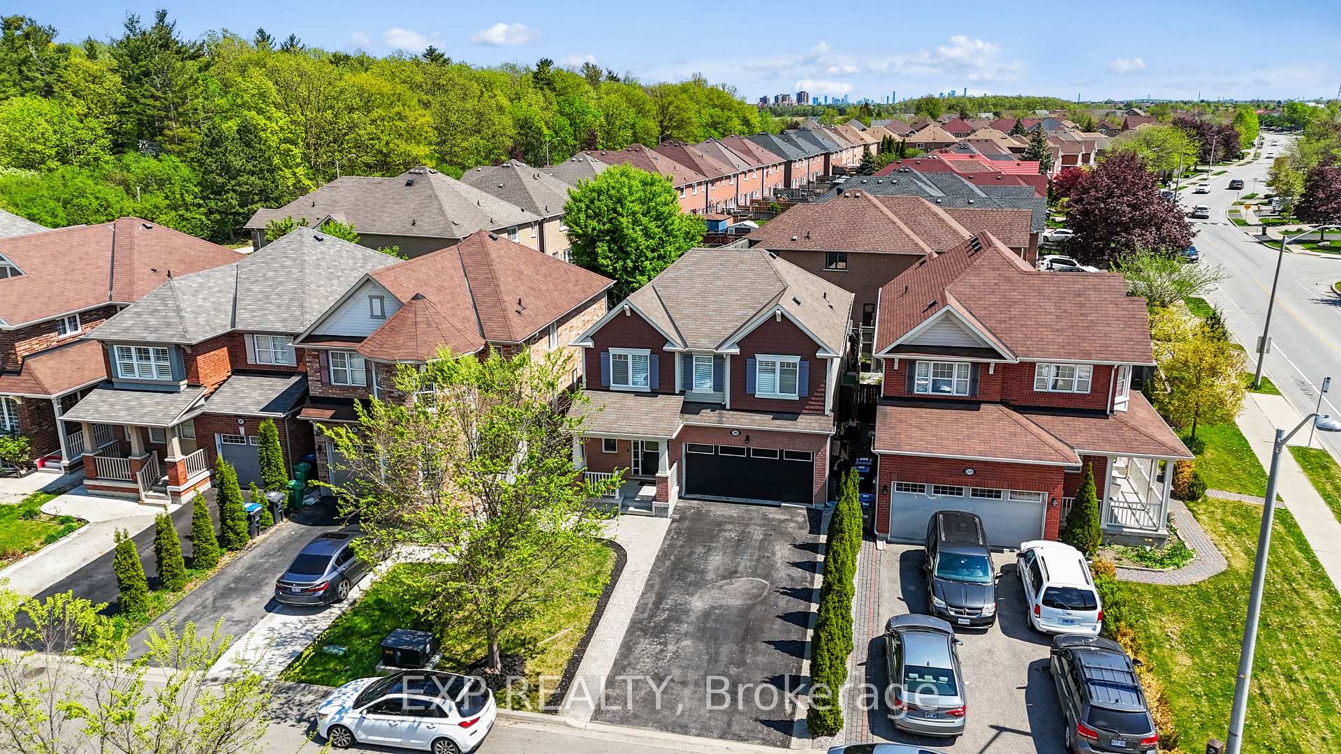 Photo 26 of 90 Mccleave Crescent, Brampton, Fletcher's West — HOMEH