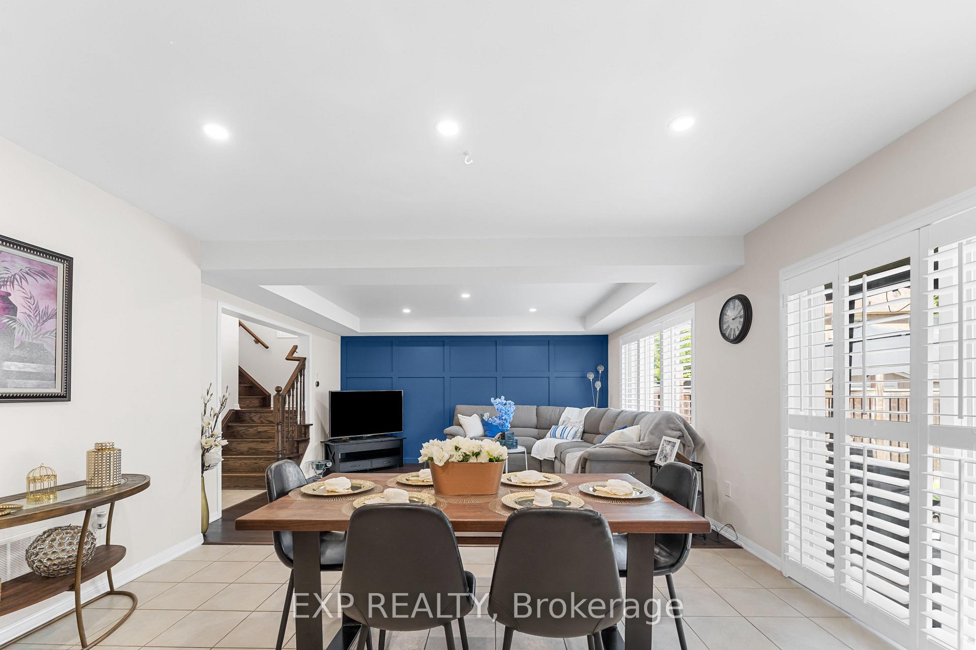 Photo 11 of 90 Mccleave Crescent, Brampton, Fletcher's West — HOMEH
