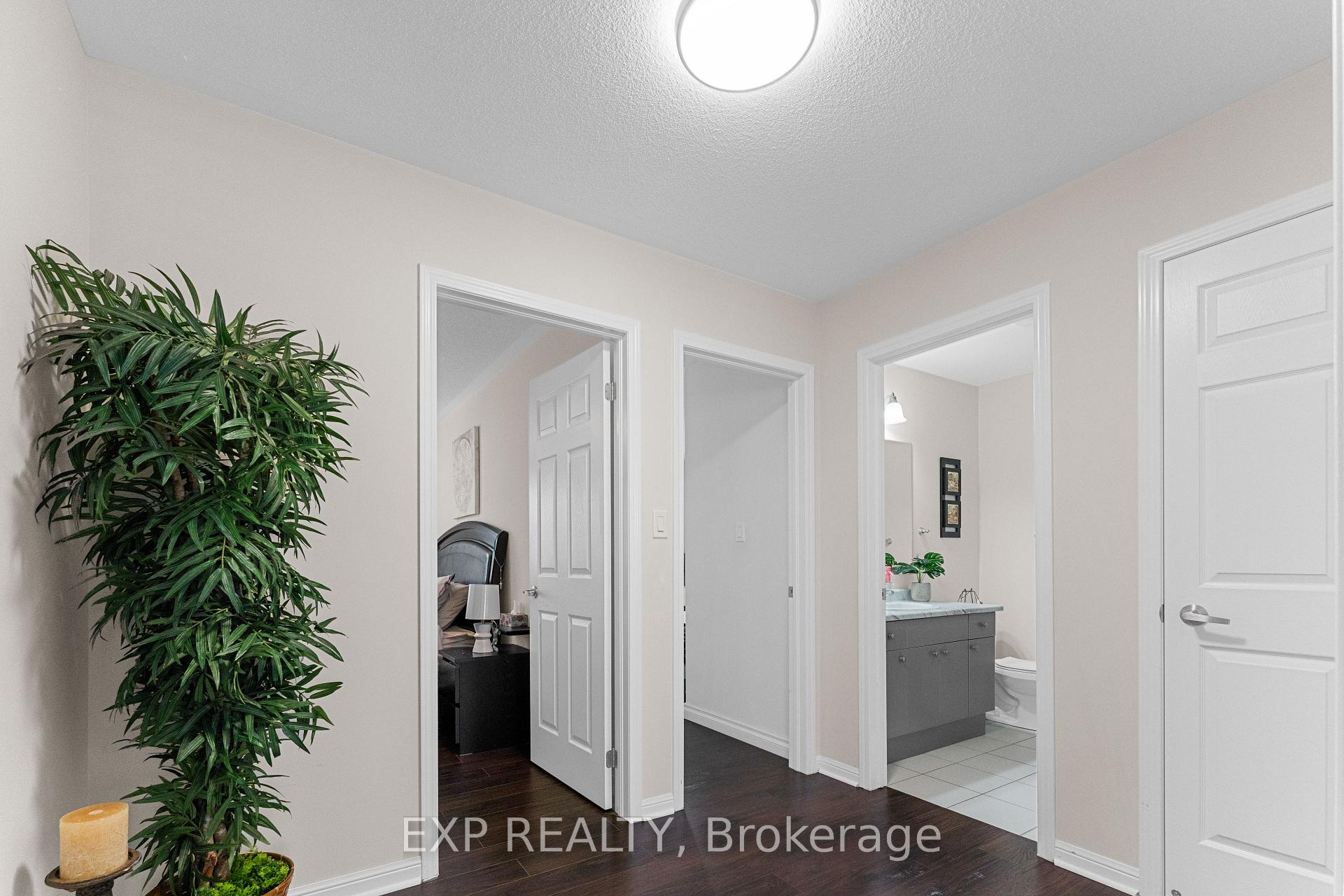 Photo 35 of 90 Mccleave Crescent, Brampton, Fletcher's West — HOMEH